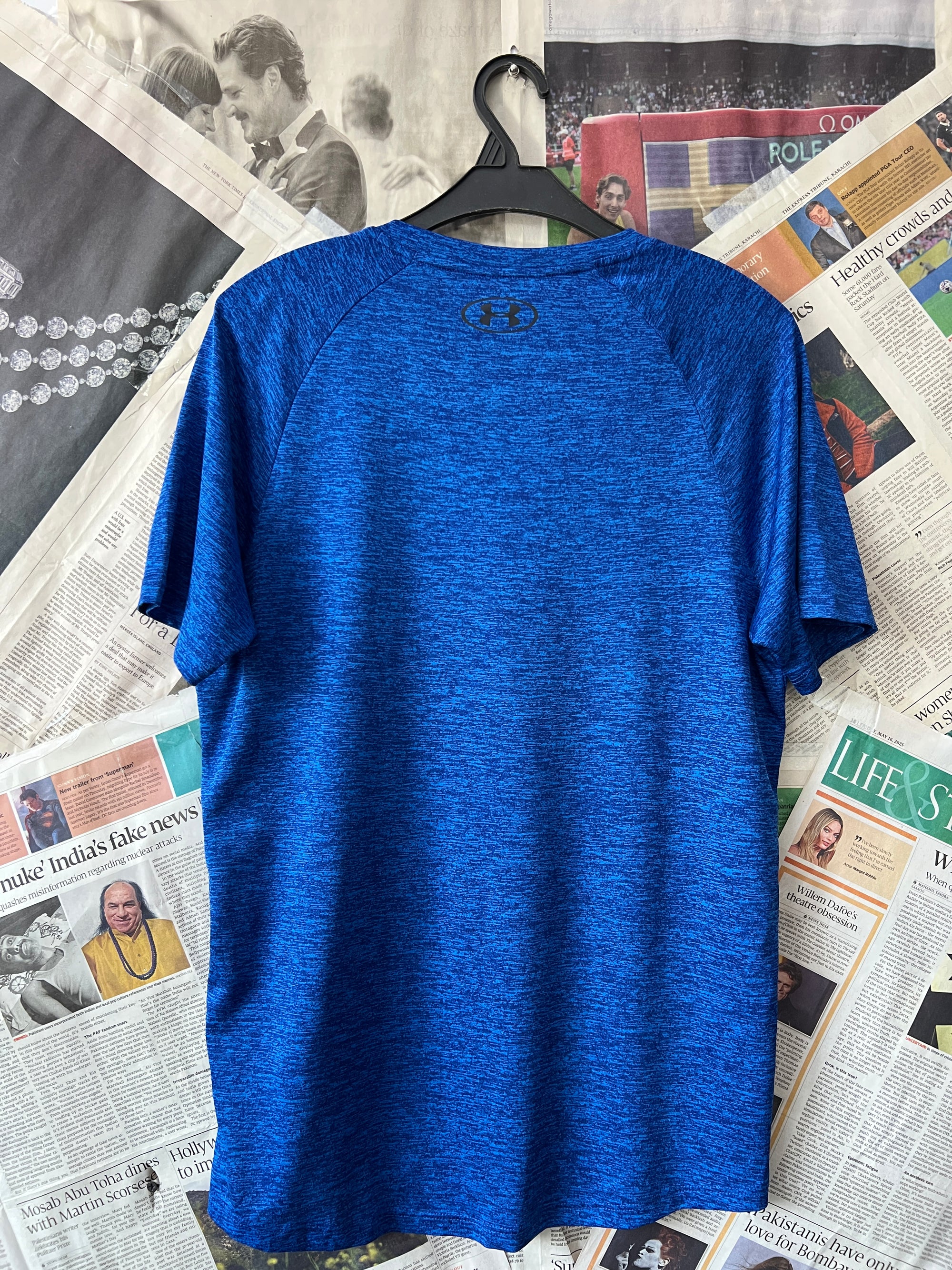 Under Armour® Small | Chest: 19" | Blue | T-Shirt | 352 - Genuine Maal