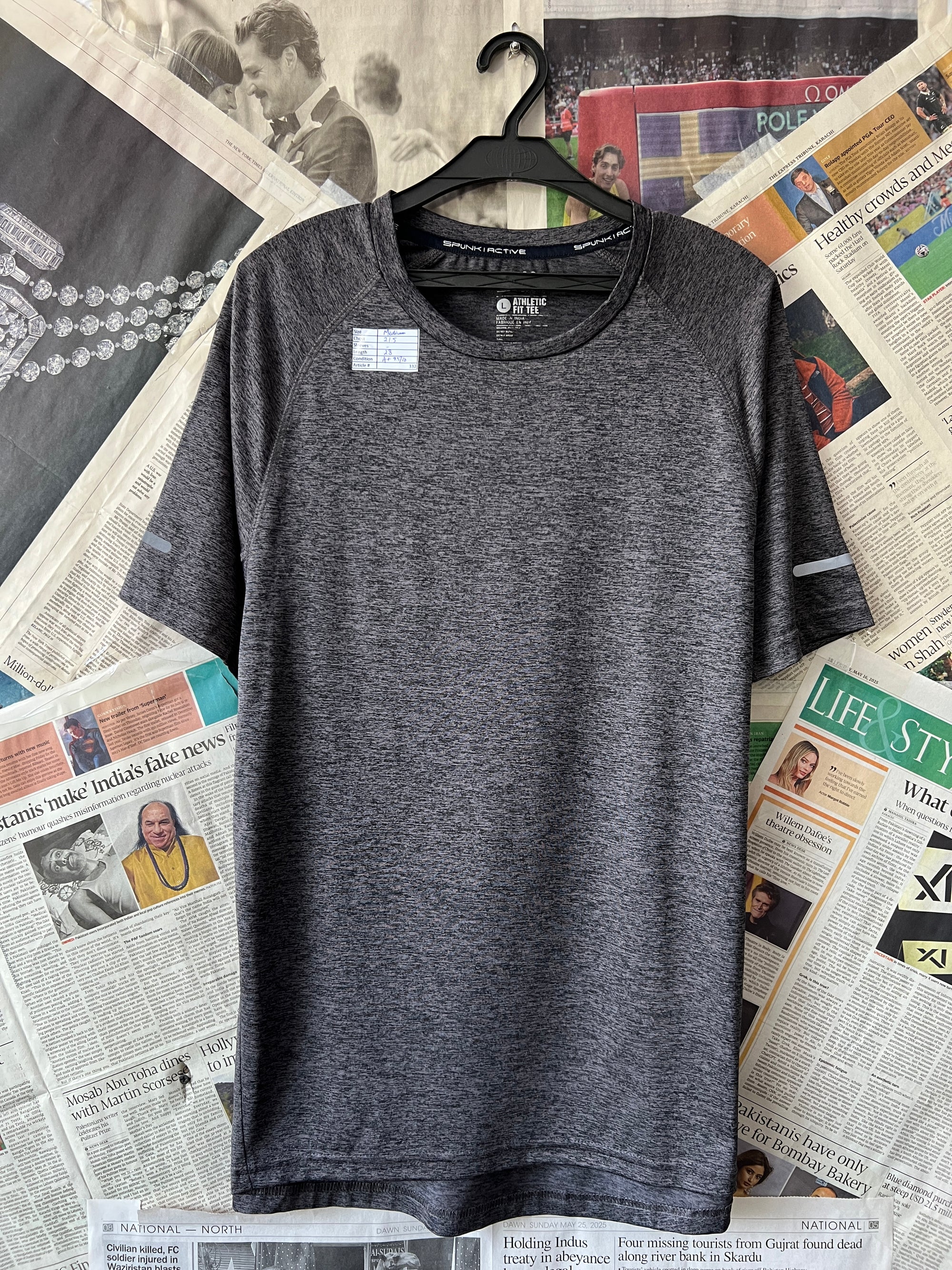 Spunk® Medium | Chest: 21.5" | Charcoal | T-Shirt | 332 - Genuine Maal