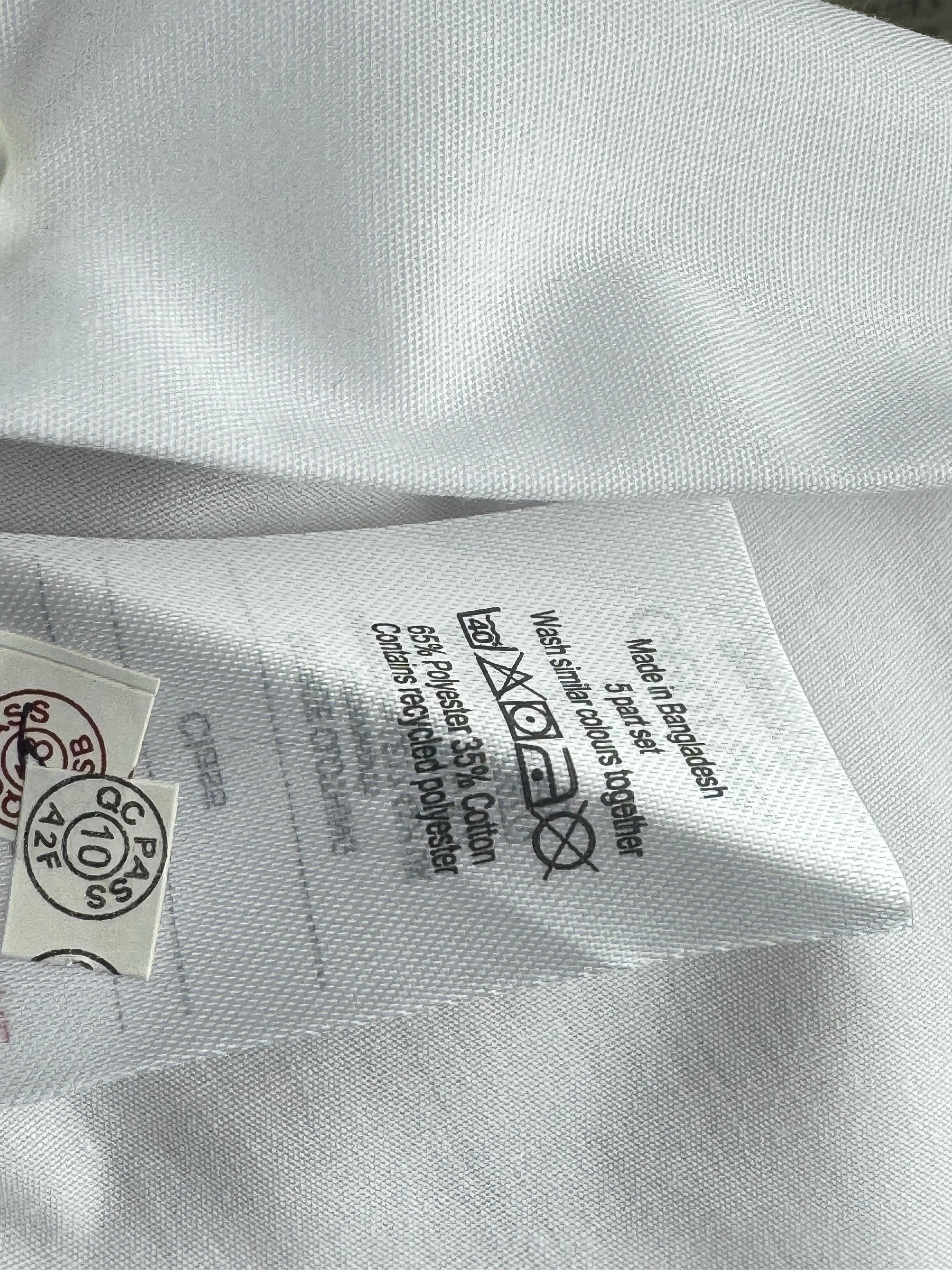 Manfinity® Medium | Chest: 21.5" | Shirt | Poly - Cotton | 4762 - Genuine Maal