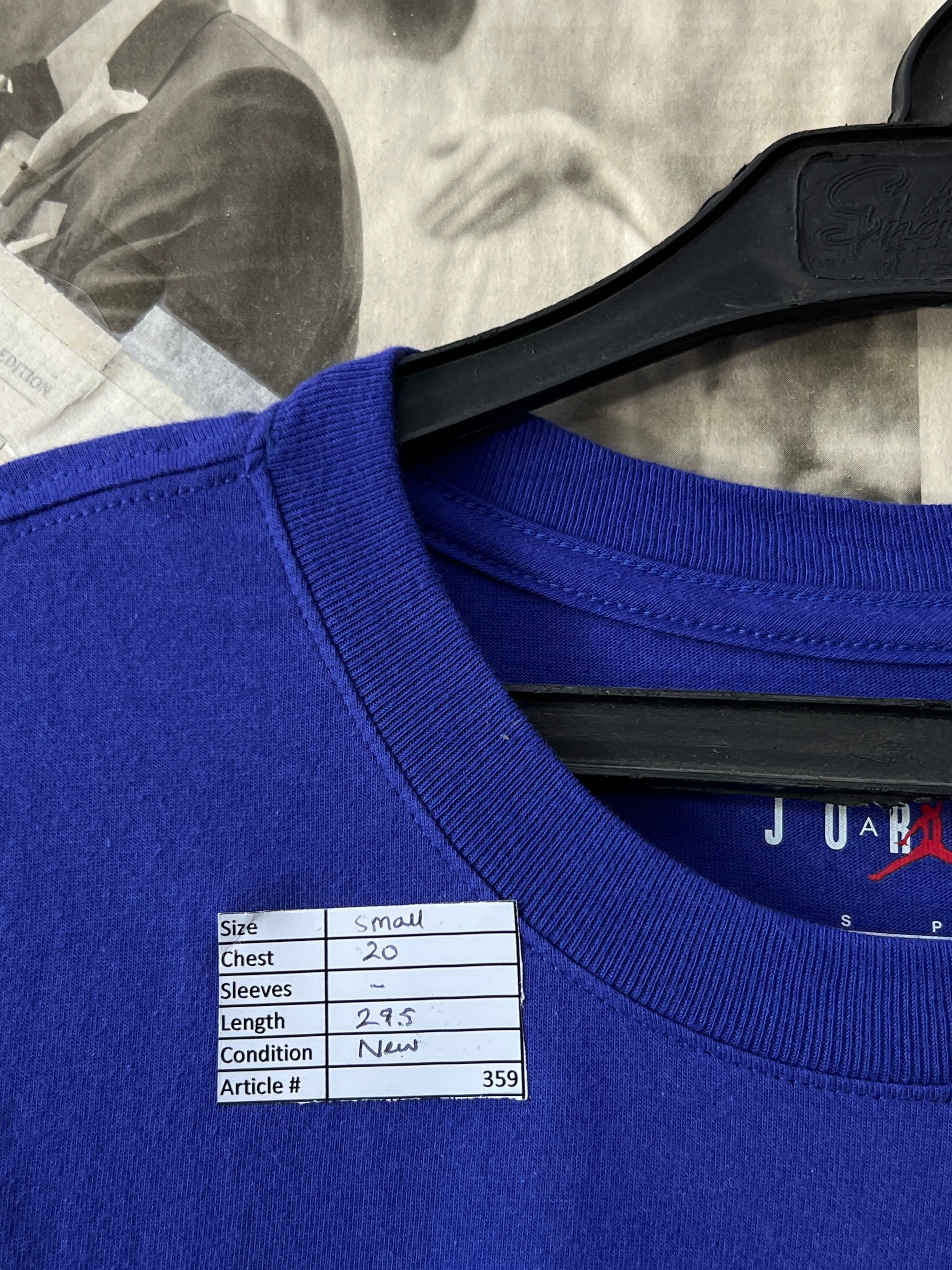 Jordan® Small | Chest: 20" | Purple | T-Shirt | 359 - Genuine Maal