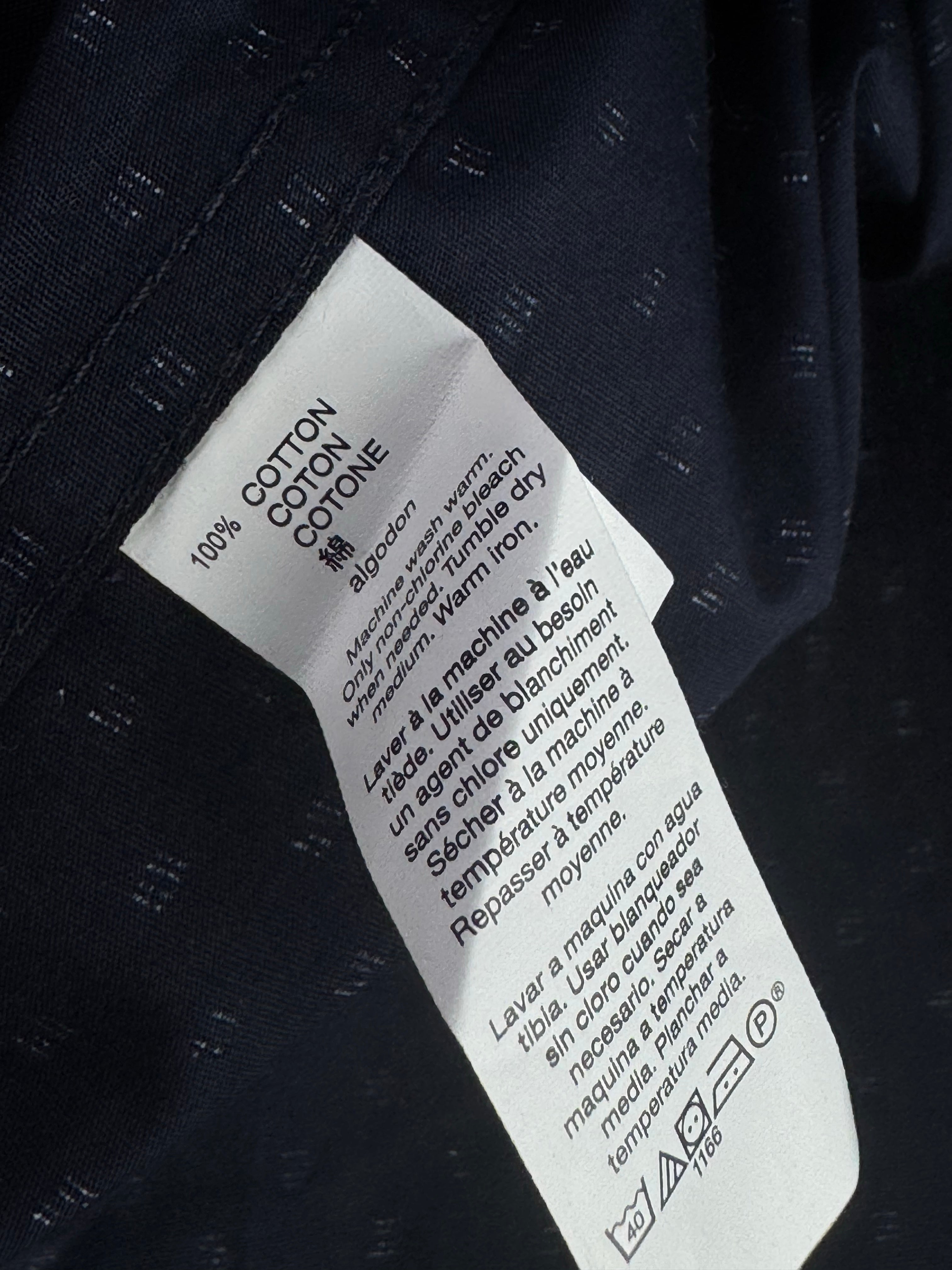 Gap® Small | Chest: 19.5" | Shirt | Cotton | 4553 - Genuine Maal