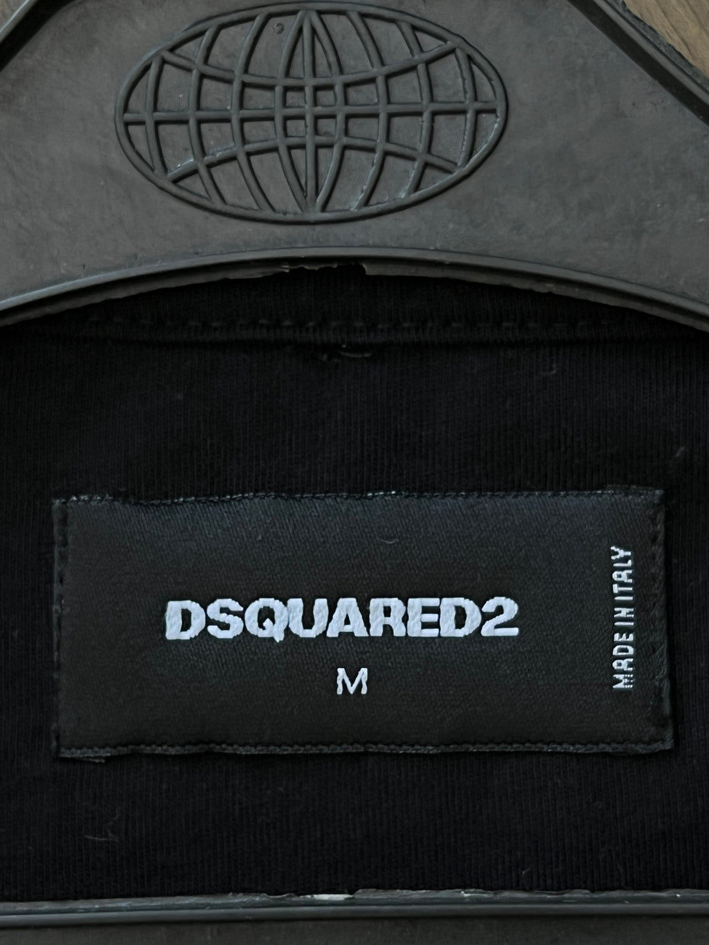 DSquared2® Small | Chest: 19.5" | Black | T-Shirt | 454 - Genuine Maal