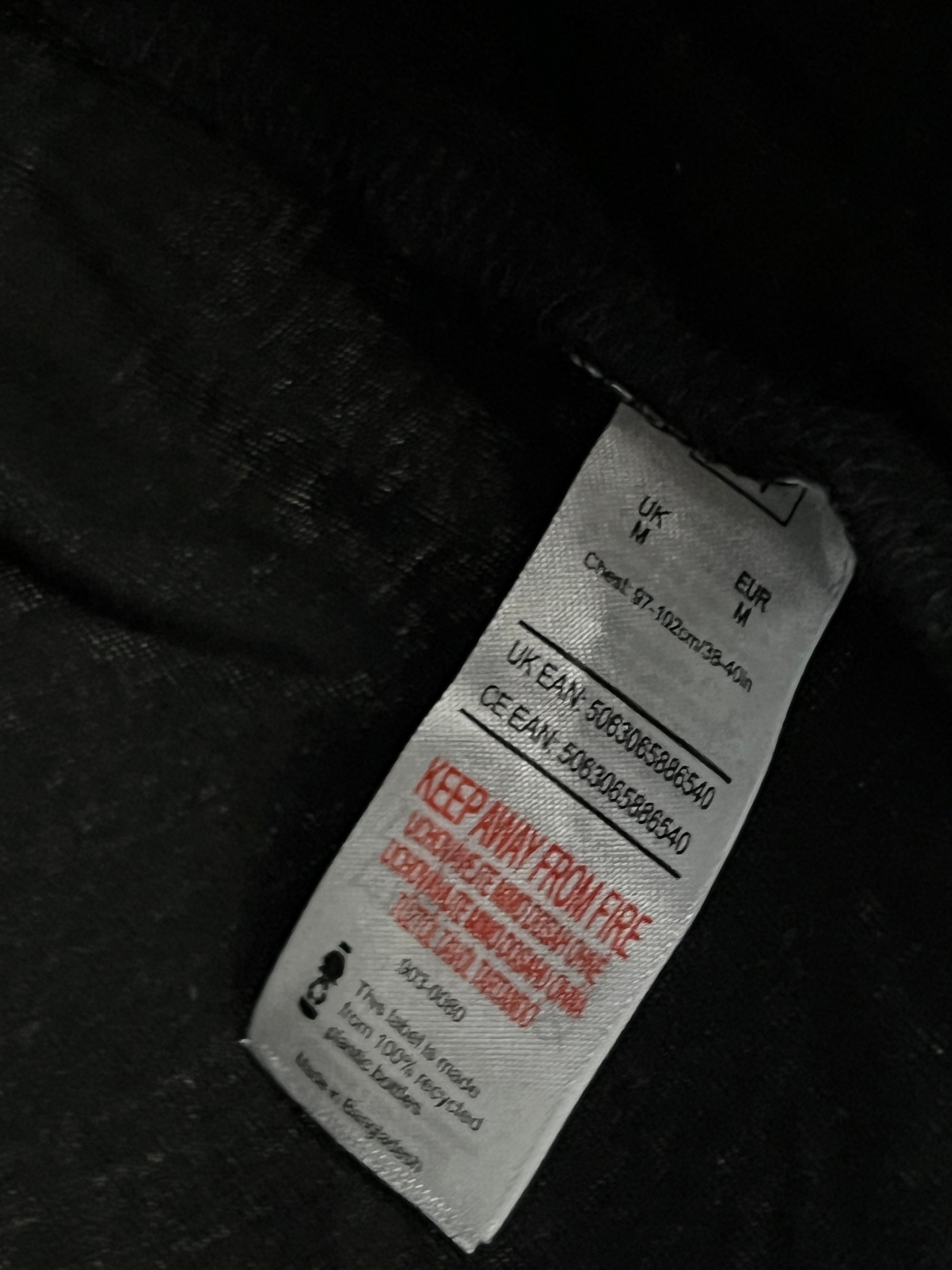 Detroit® Small | Chest: 20.5" | Black | T-Shirt | 457 - Genuine Maal