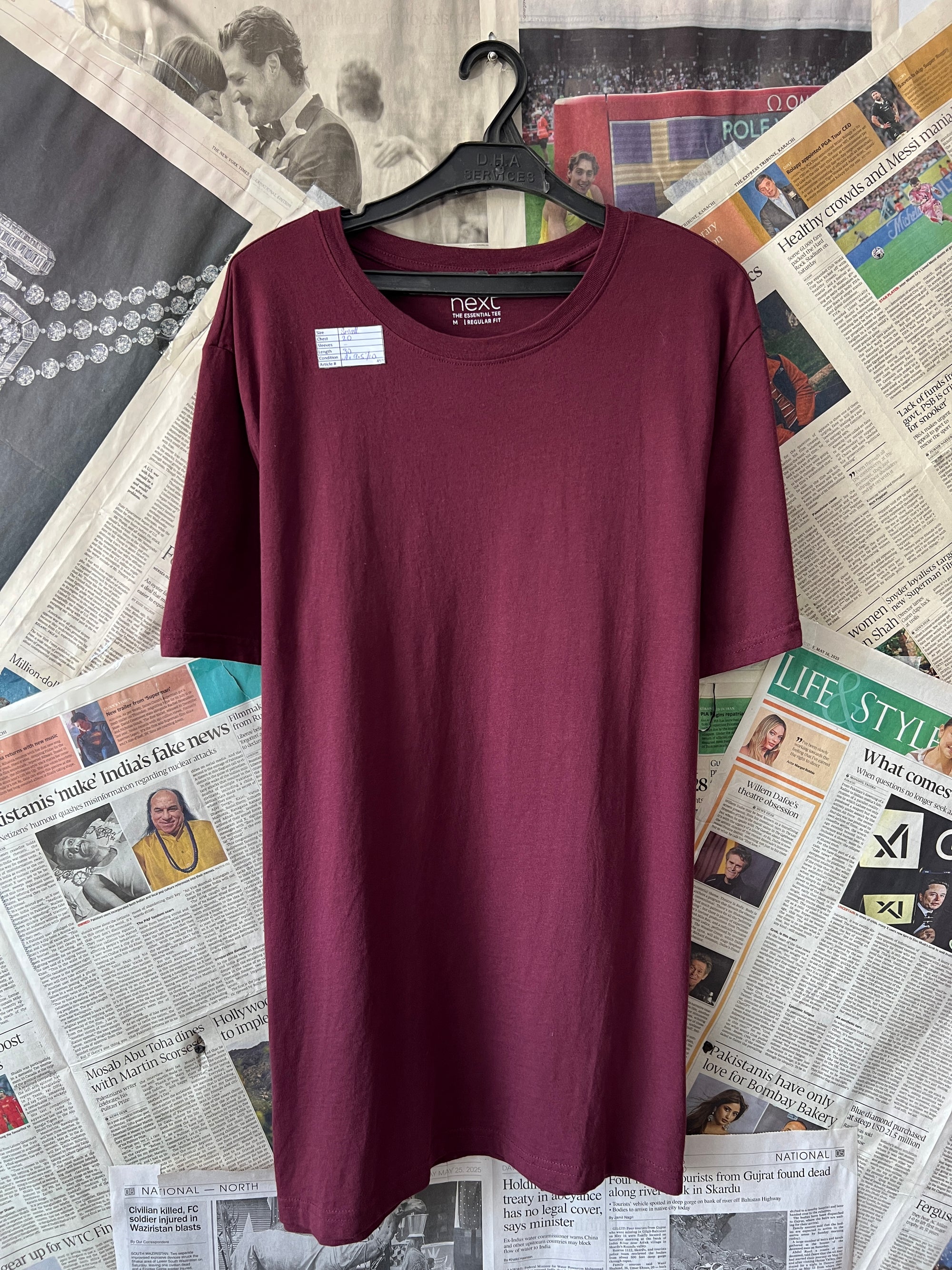 Next® Small | Chest: 20" | Maroon | T-Shirt | 459 - Genuine Maal