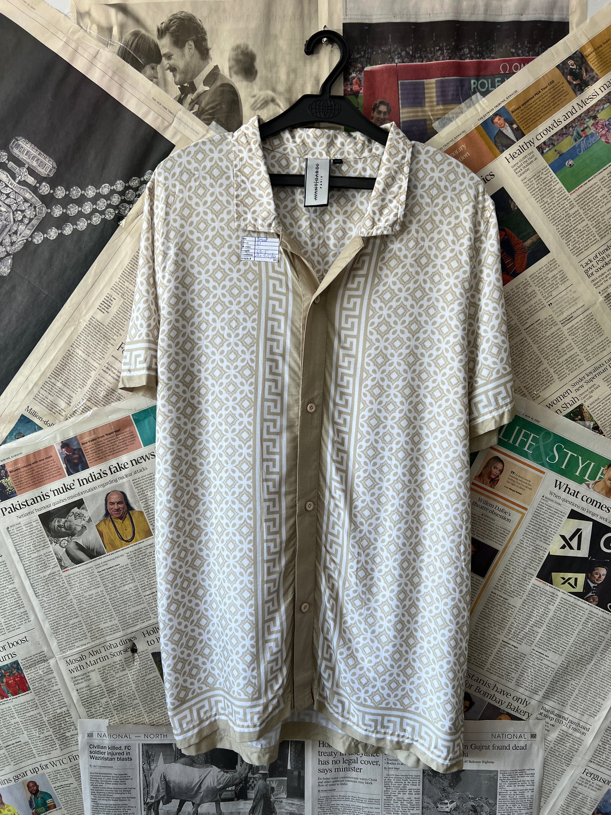 Avant Garde® Small | Chest: 21" | Beige | Huawei | 444 - Genuine Maal