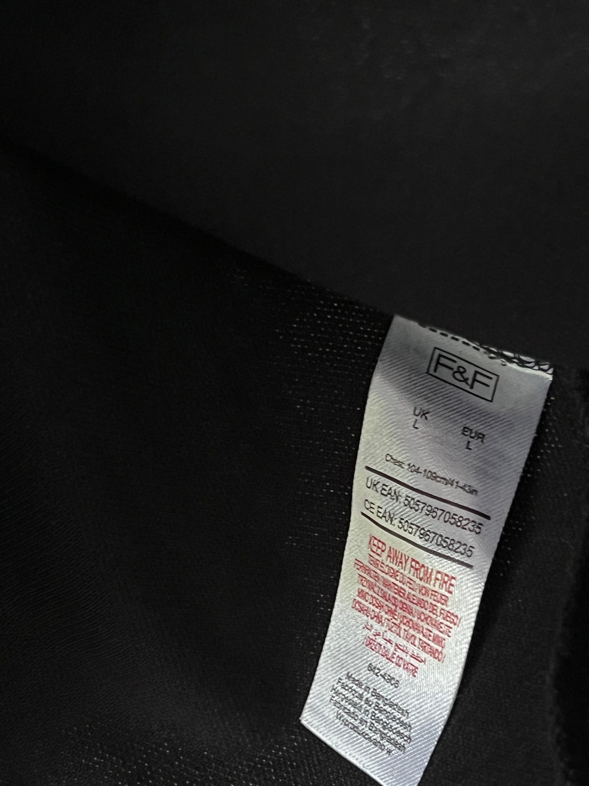 F&F® Medium | Chest: 22" | Black | Polo | 435 - Genuine Maal