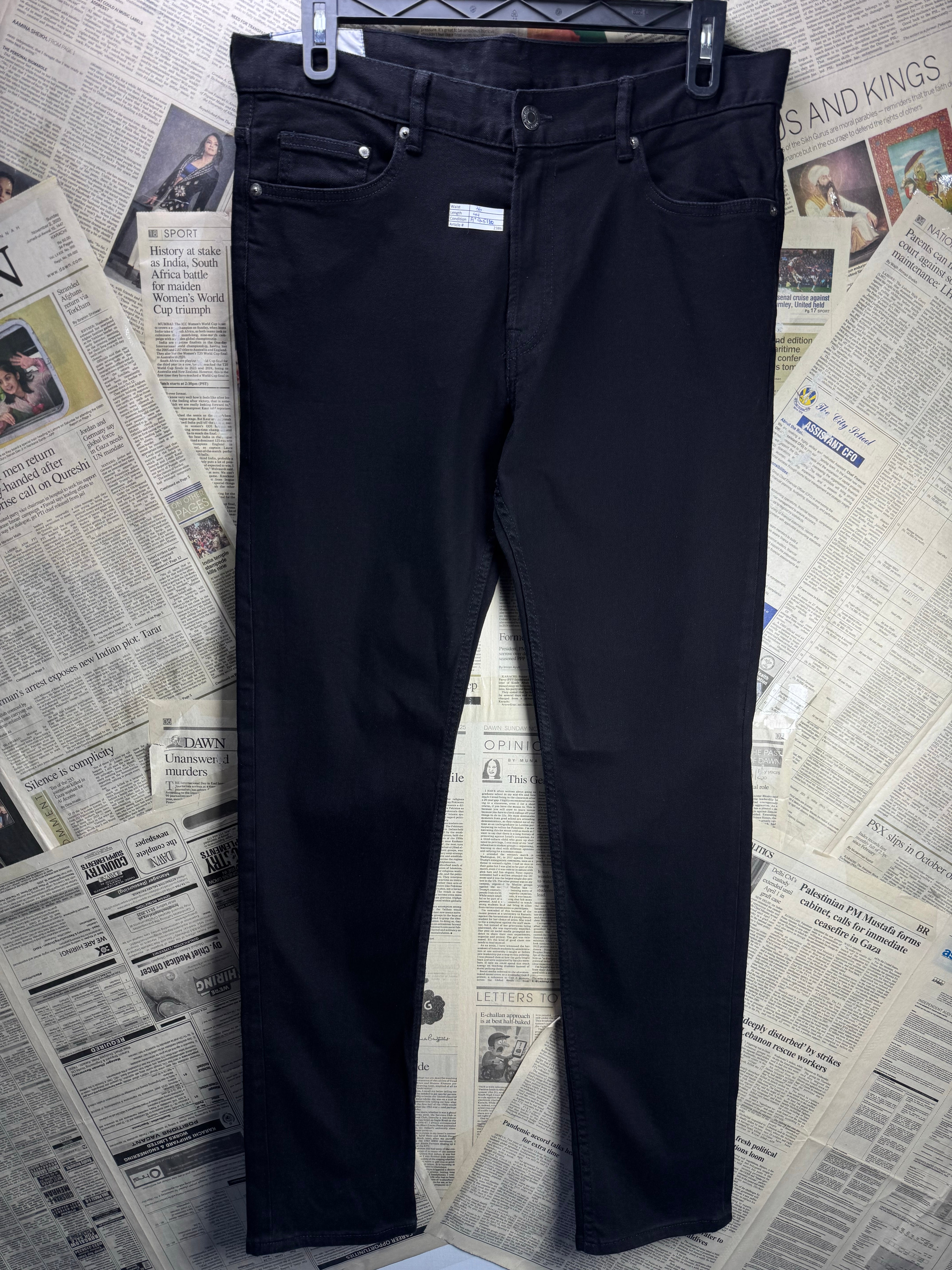 H&M® Waist: 36" | Black | Slim Fit Denim Pants | Cotton - Elastane | 2386 - Genuine Maal