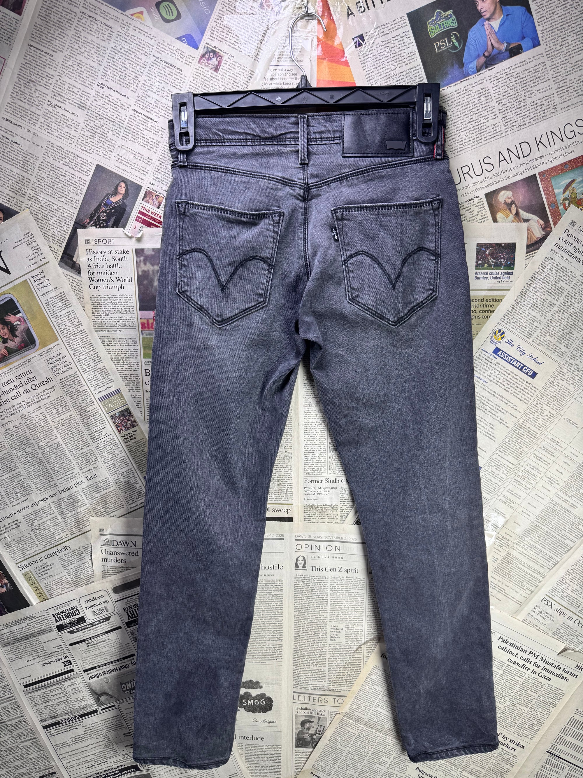 L*vi® Waist: 28" | Stone Grey | Pant: Slim - Fit | Lyocell - Poly - Cotton | 1198 - Genuine Maal