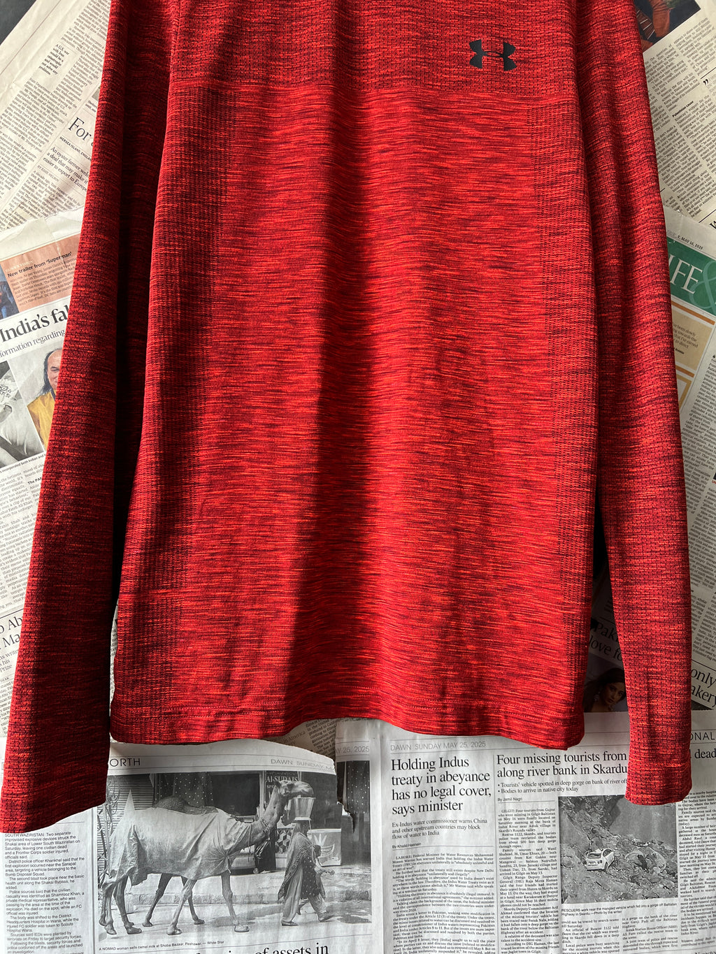 Under Armour® Small | Chest: 19.5" | Burnt Orange | Sweat Shirt | 344 - Genuine Maal