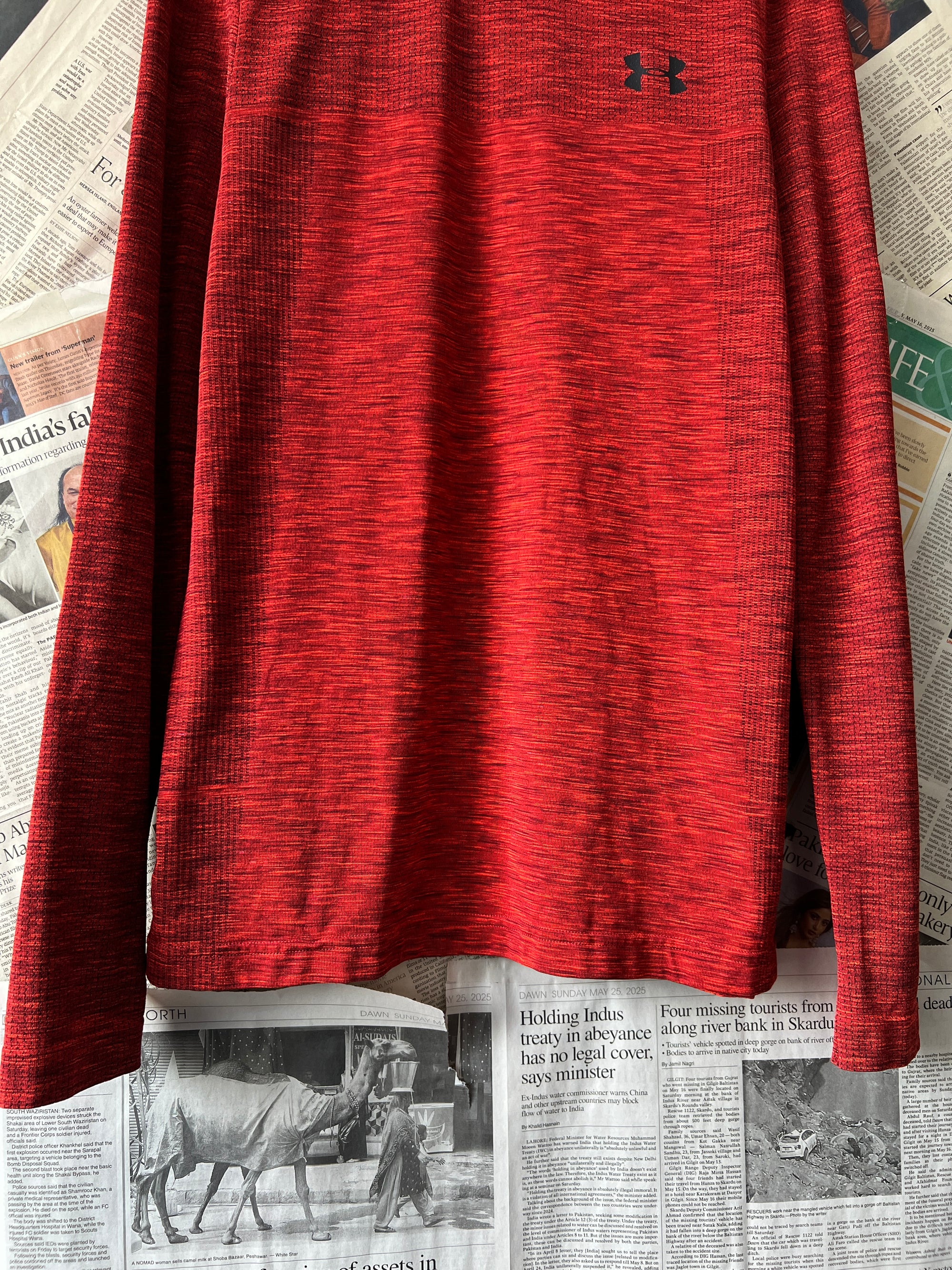 Under Armour® Small | Chest: 19.5" | Burnt Orange | Sweat Shirt | 344 - Genuine Maal