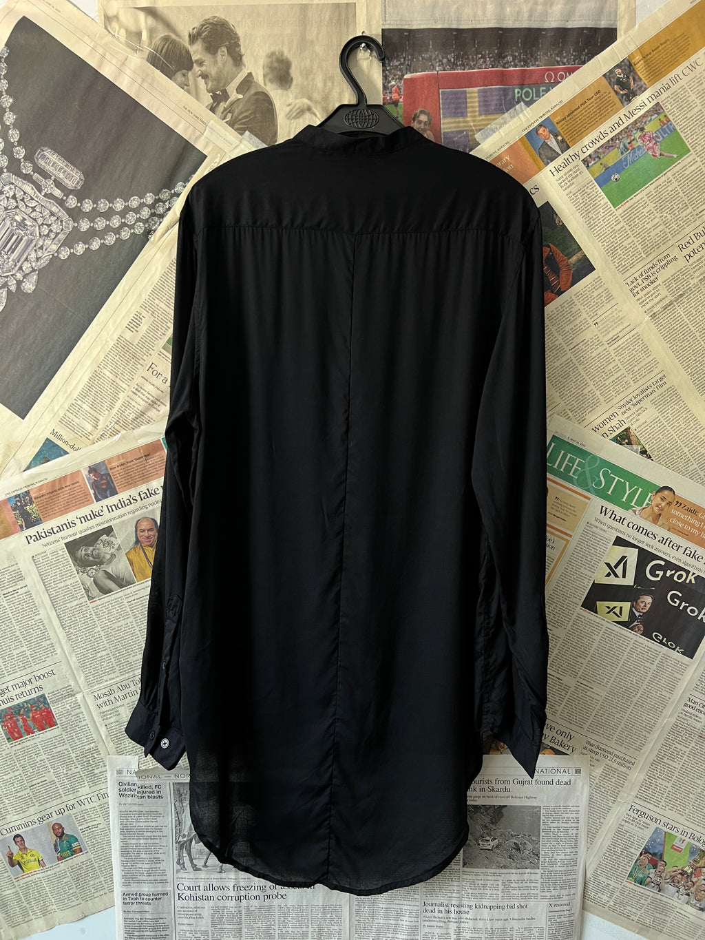 Asos® Small | Chest: 20.5" | Black | Shirt | 374 - Genuine Maal