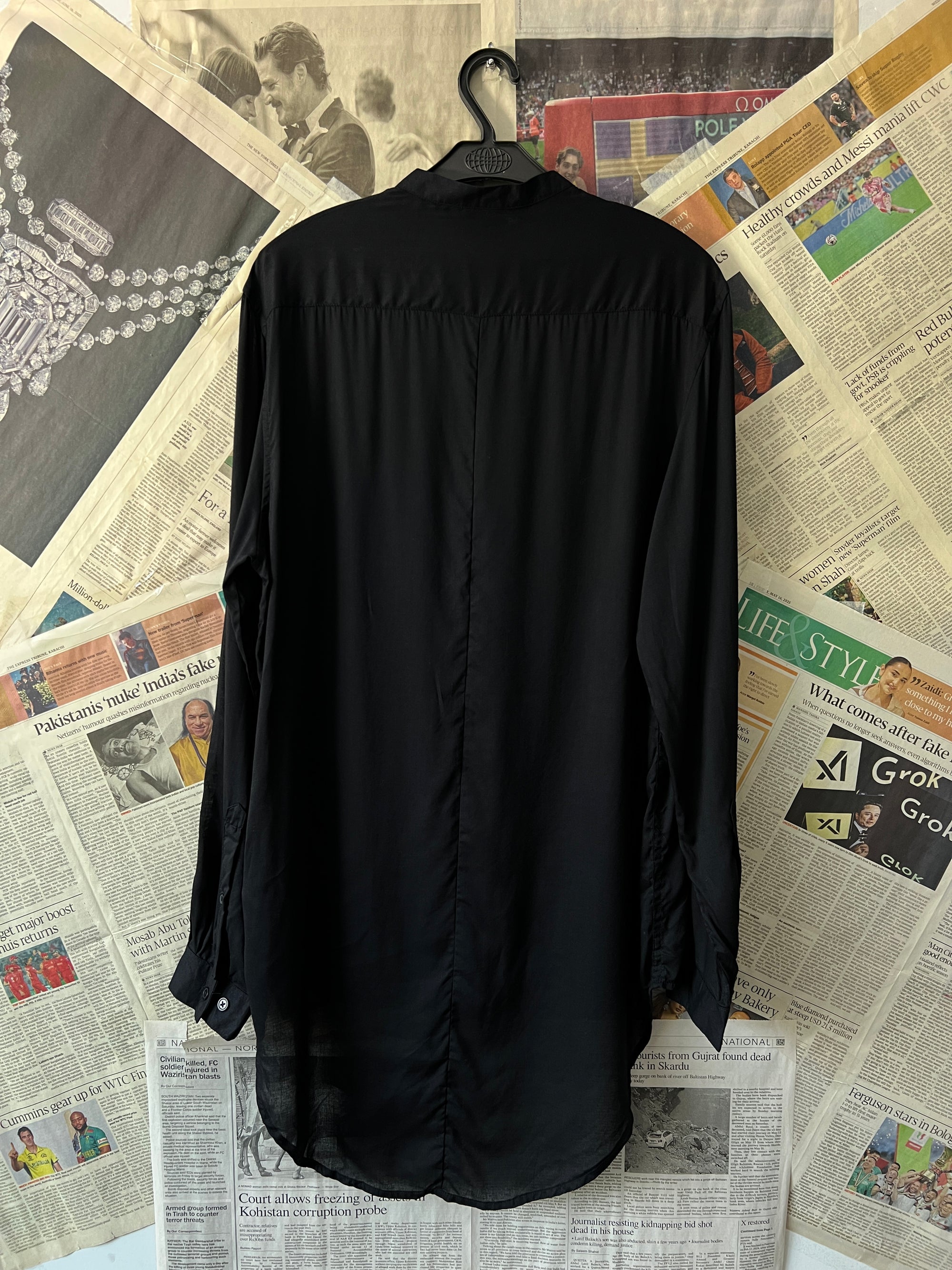 Asos® Small | Chest: 20.5" | Black | Shirt | 374 - Genuine Maal