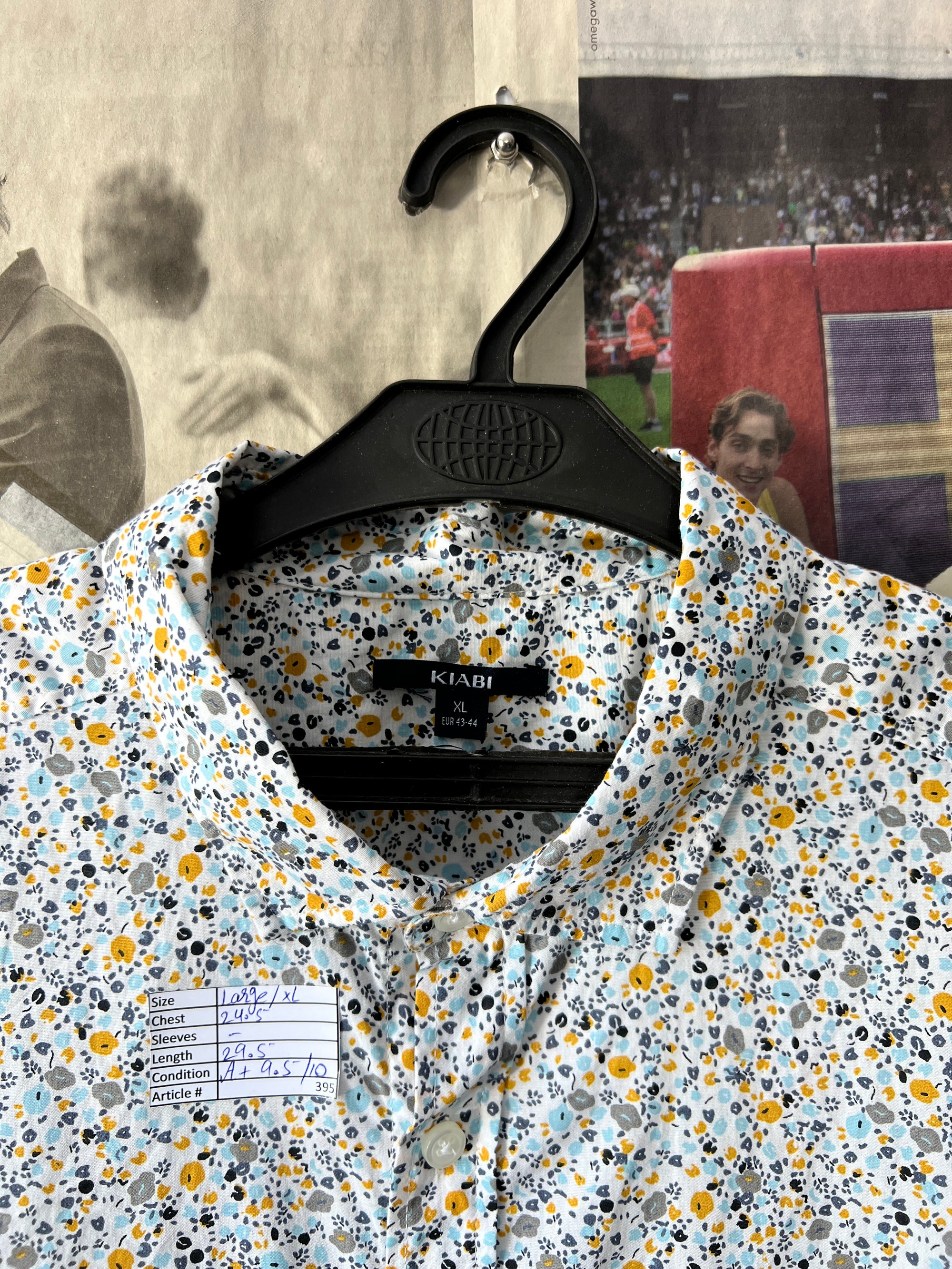 Kiabi® L/XL | Chest: 24.5" | White Pattern | Shirt | 395 - Genuine Maal