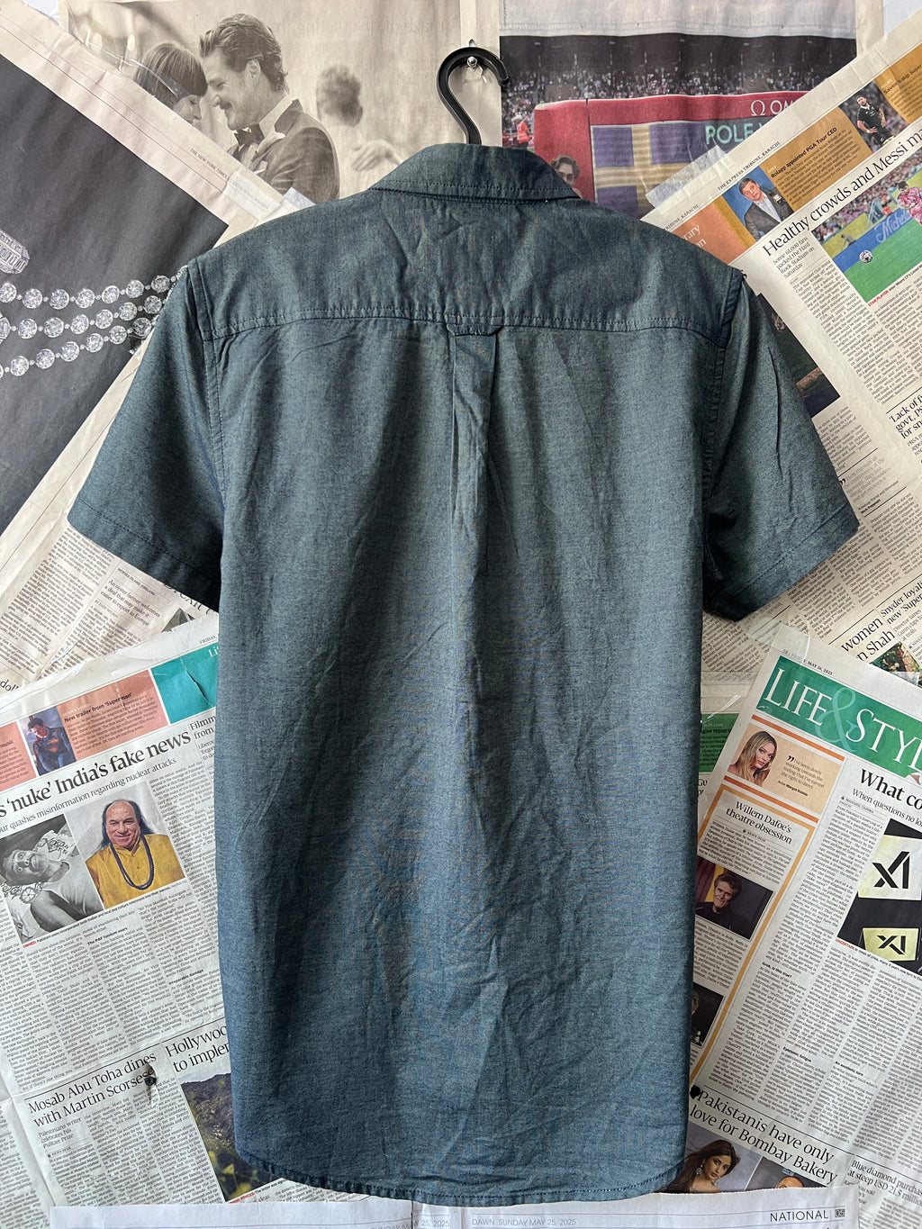 Burton® Small | Chest: 19.5" | Forest Green | Shirt | 632 - Genuine Maal