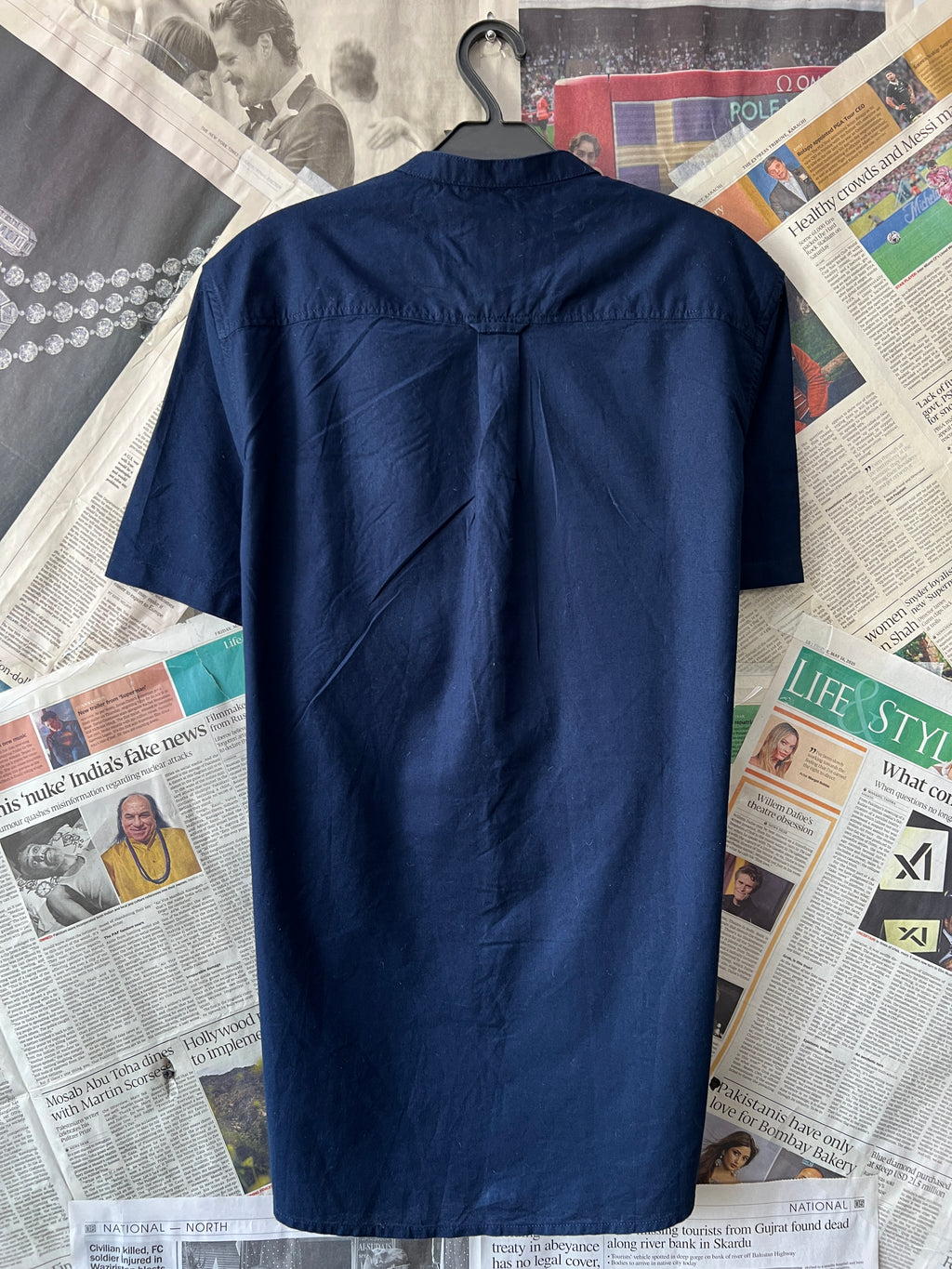 Burton® Small | Chest: 20.5" | Navy Blue | Shirt | 643 - Genuine Maal