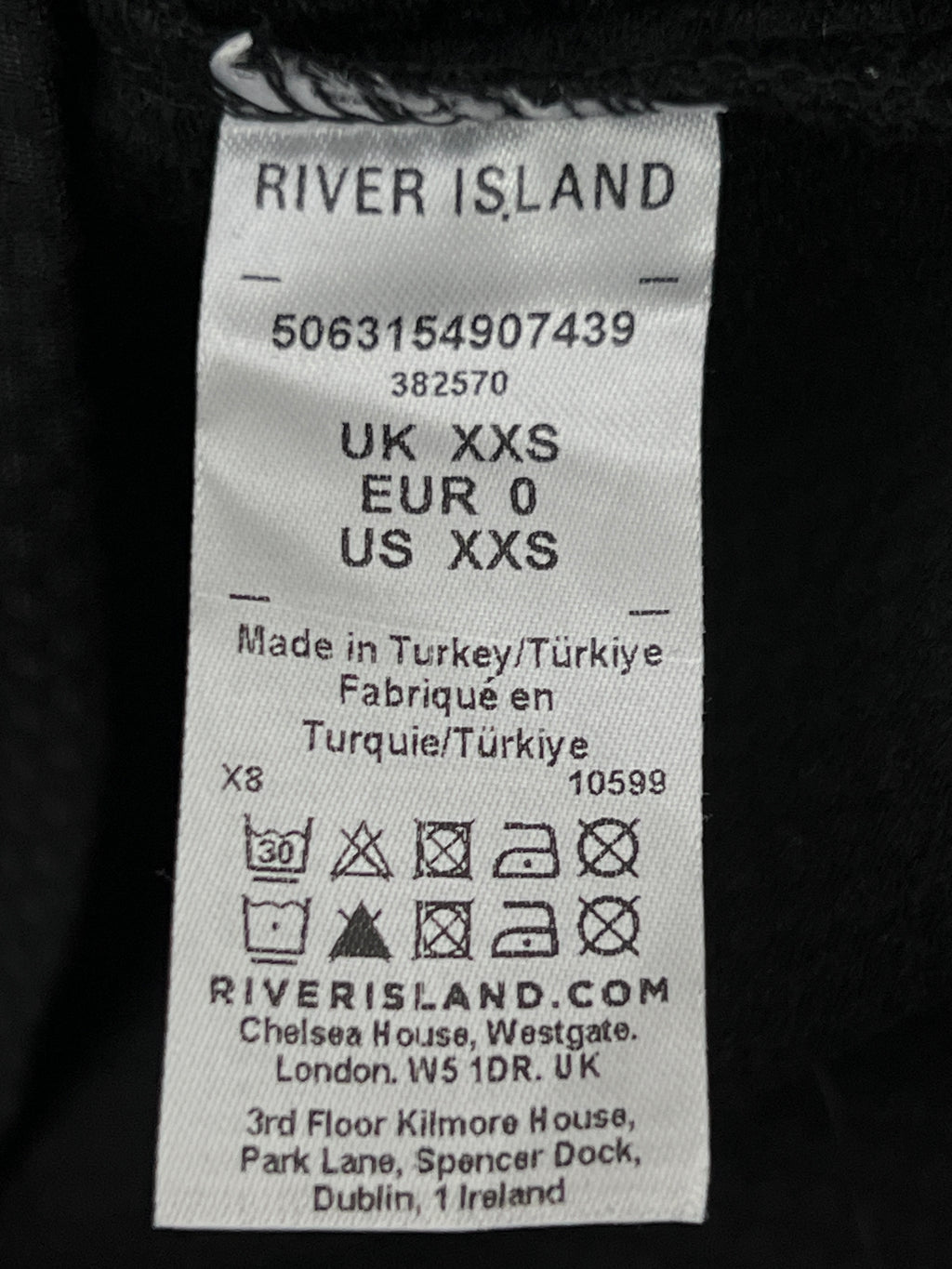 River Island® XS | Chest: 16" | Black | Polo | 640 - Genuine Maal