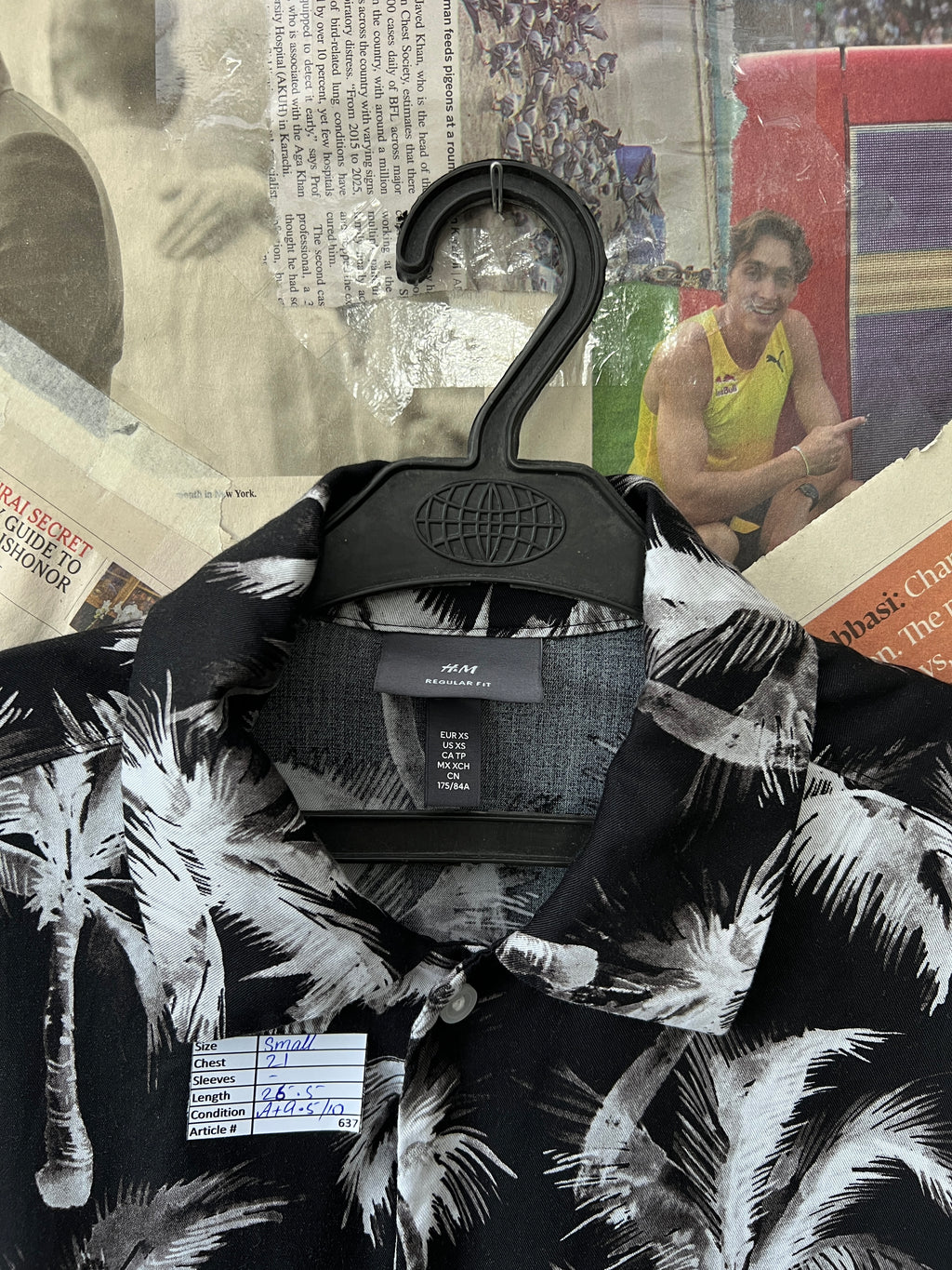 H&M® Small | Chest: 21" | Black | Huawei | 637 - Genuine Maal