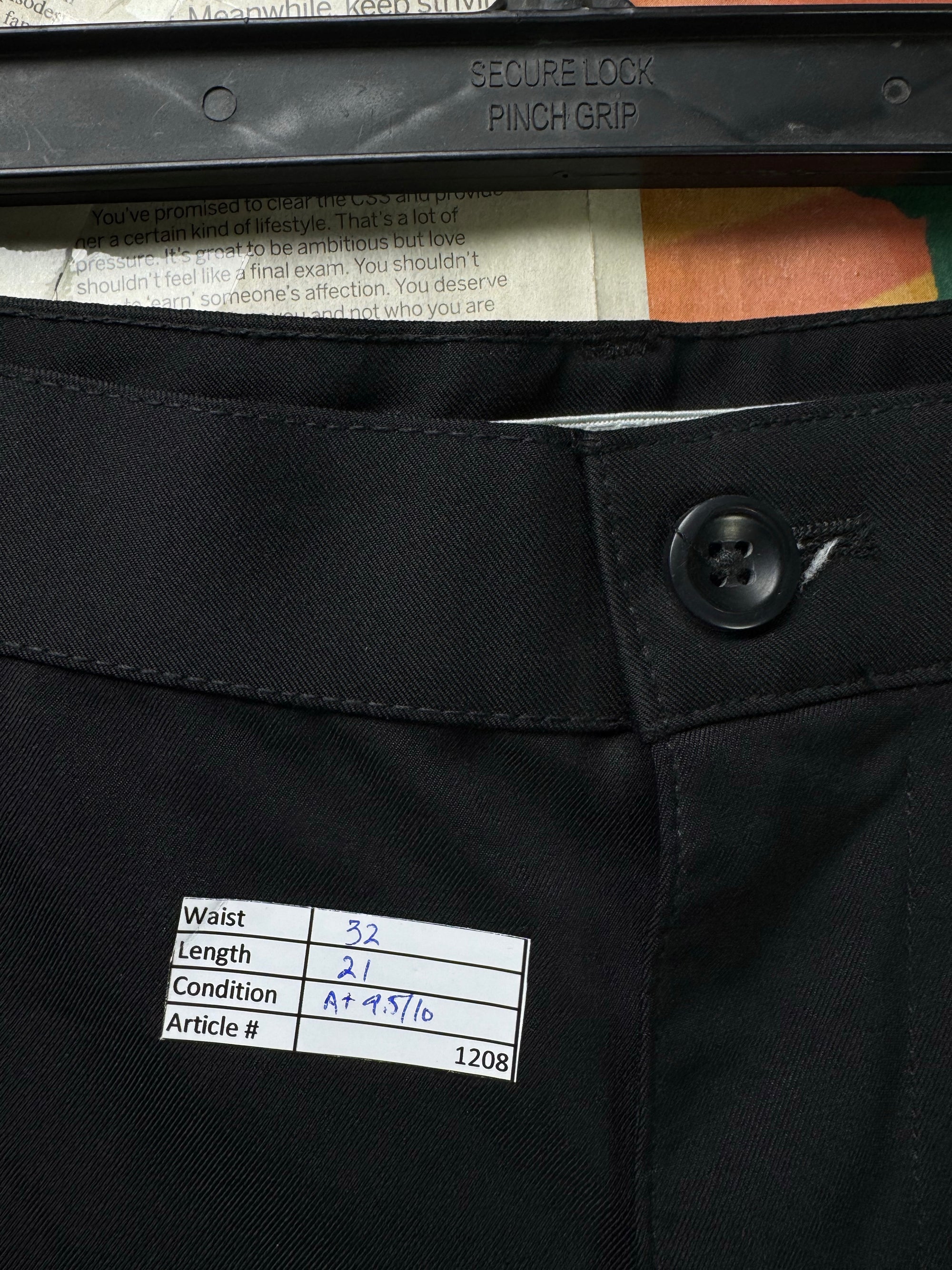 Izod® Waist: 32" | Black | Golf Shorts | Poly - Spandex | 1208 - Genuine Maal