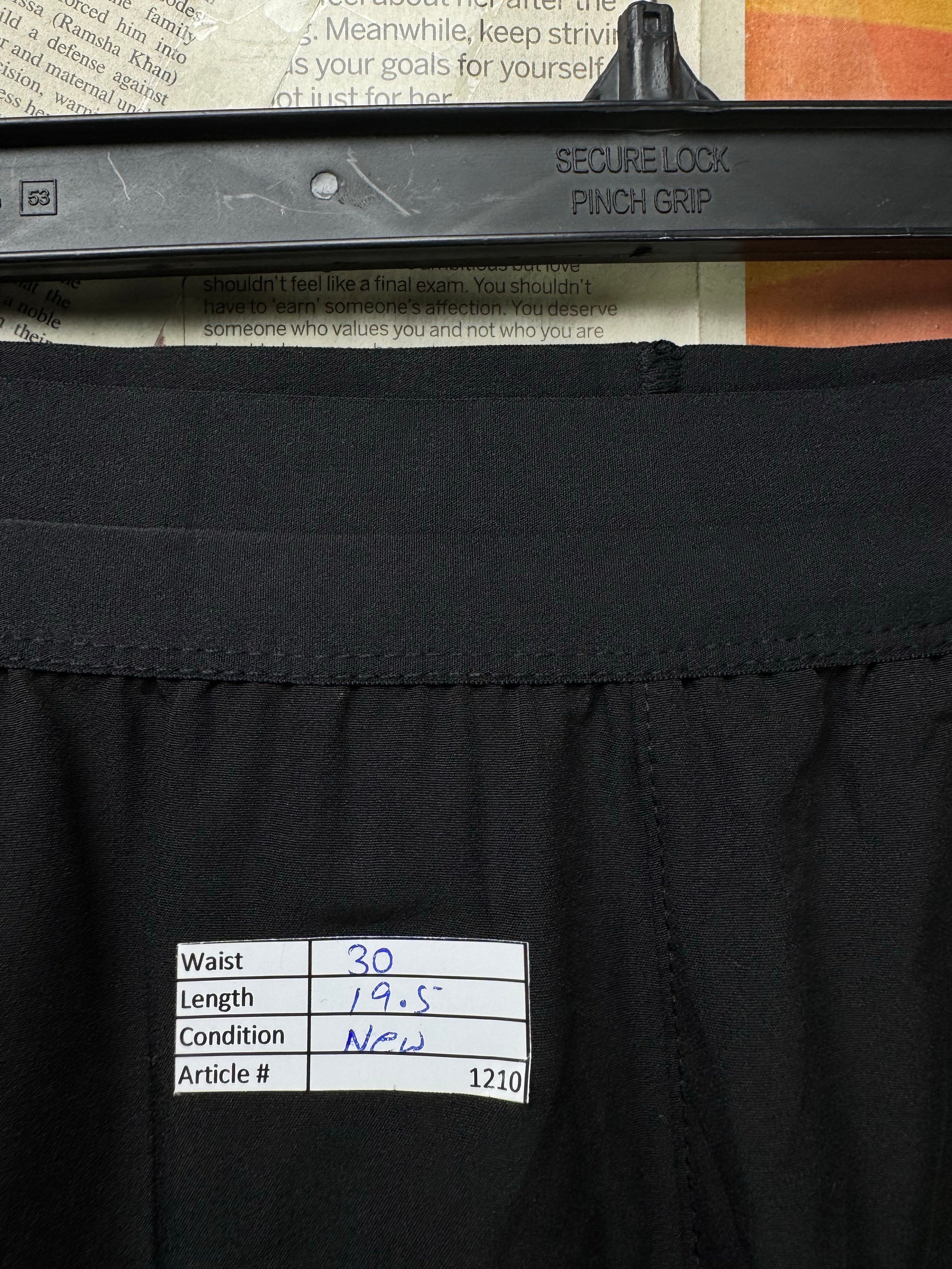 R*ssel® Waist: 30" | Black | Sports Shorts | 1210 - Genuine Maal