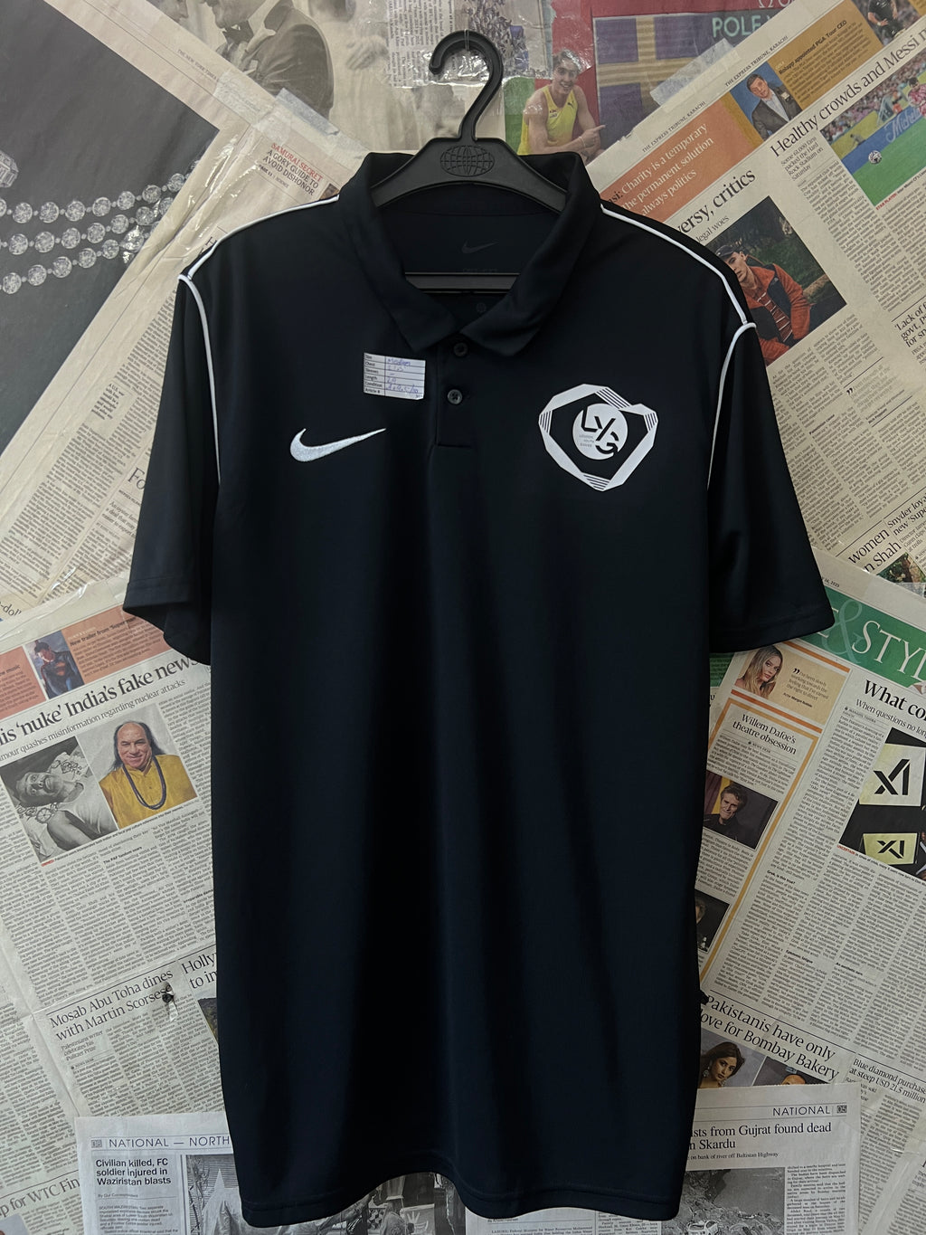 N*ke® Medium | Chest: 21.5 | Black | Polo | 368 - Genuine Maal