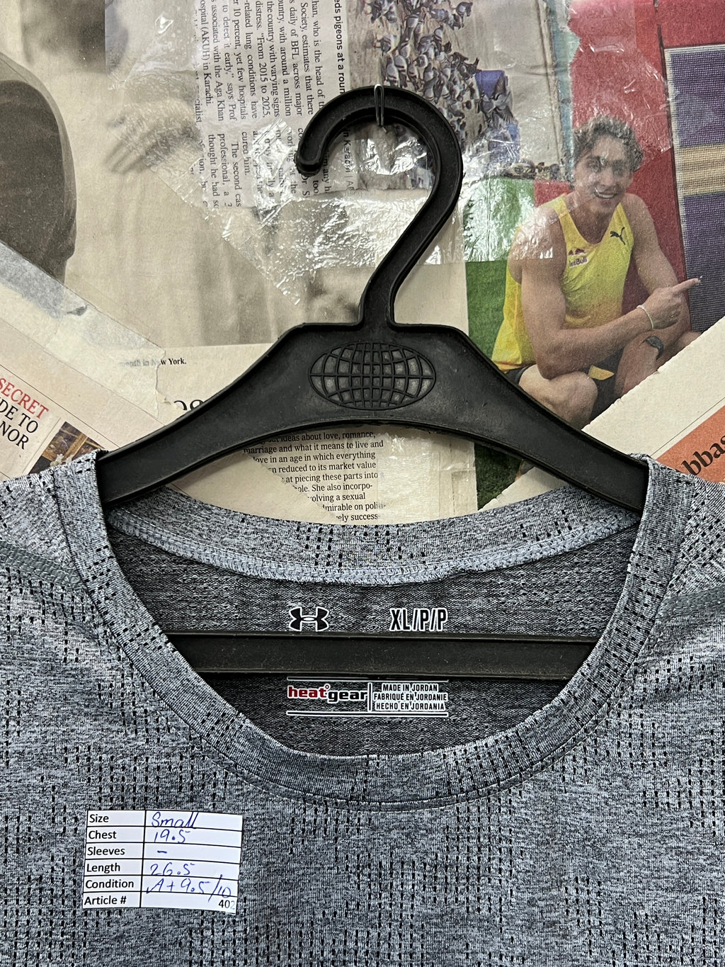 Under Armour® Small | Chest: 19.5" | Grey | T-Shirt | 402 - Genuine Maal