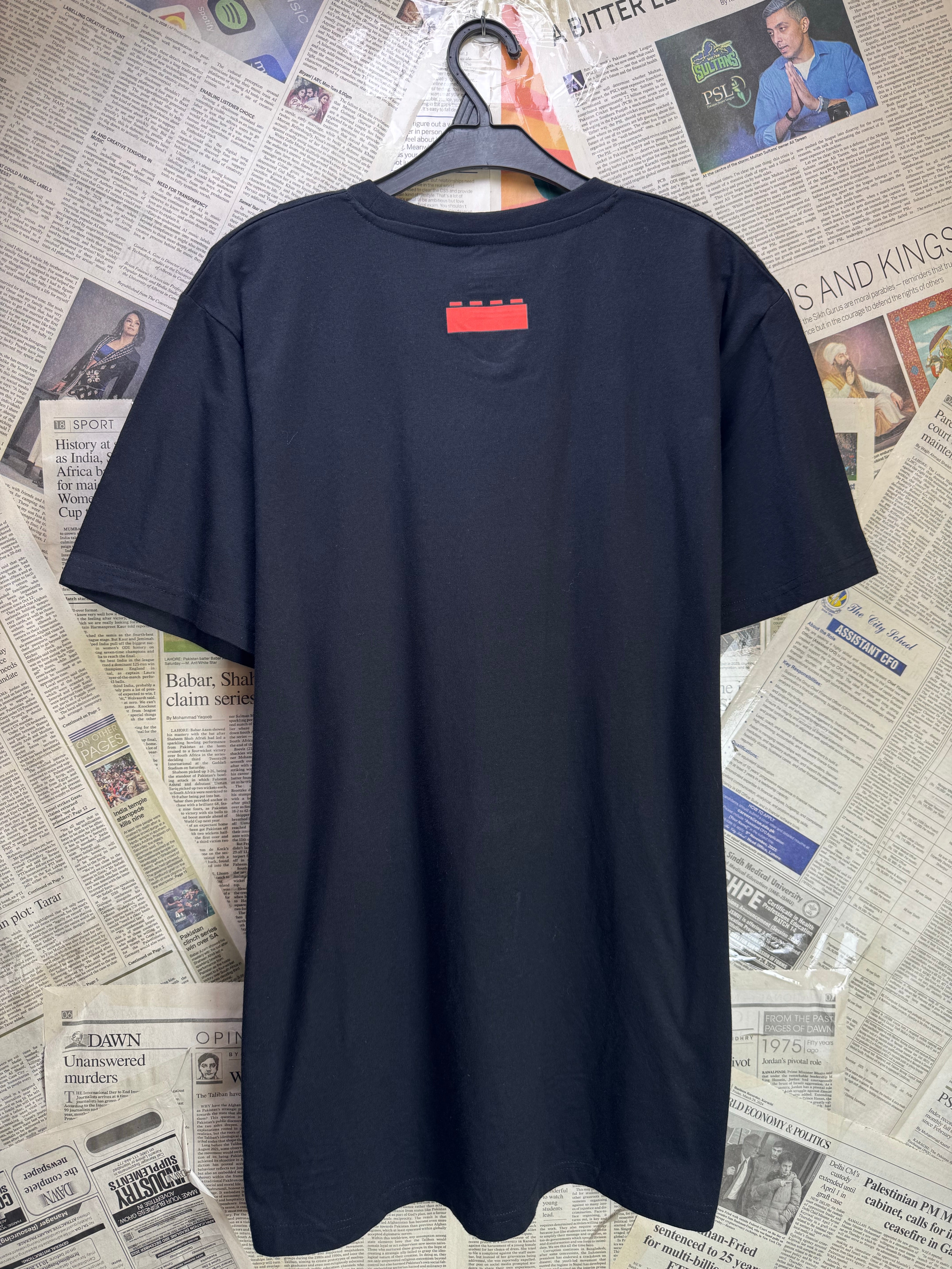 Neutral® Medium | Chest: 22" | Black | Lego T-Shirt | Cotton | 3460 - Genuine Maal