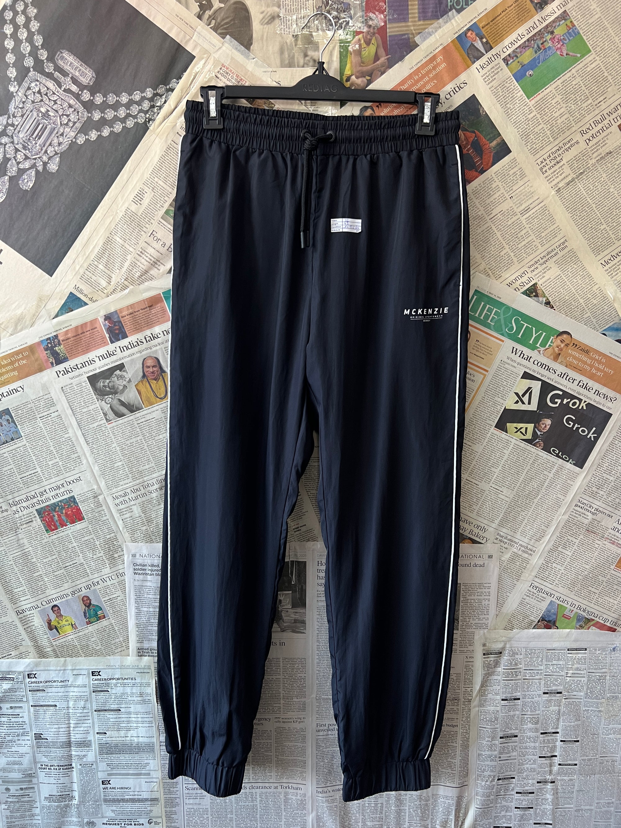 MCKENZIE® Waist: 32" | Black | Trouser | 1050 - Genuine Maal