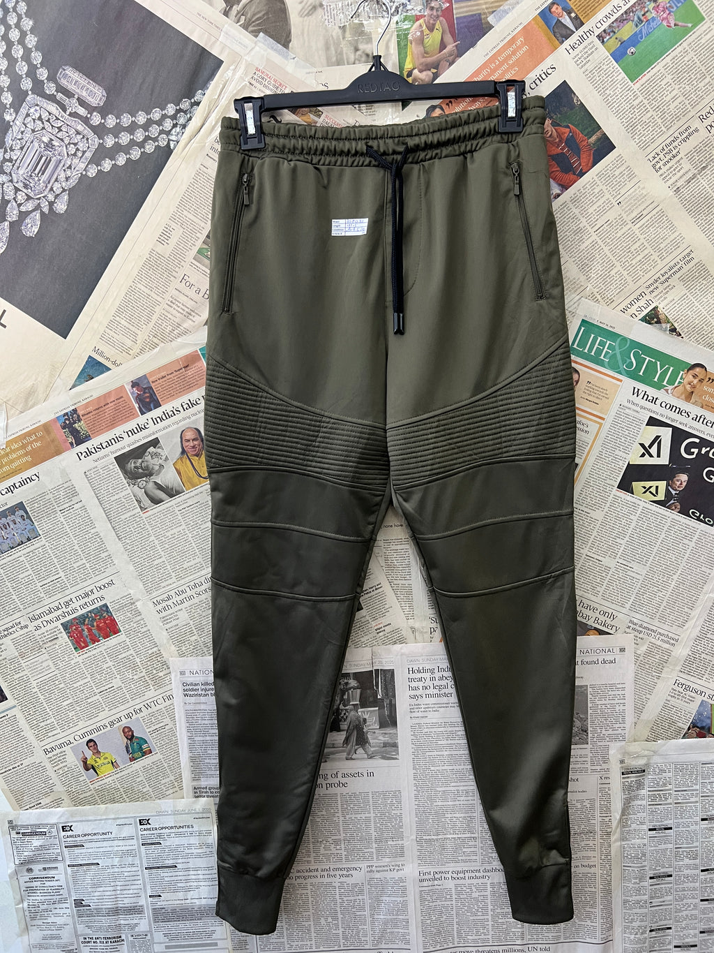 Equals® Waist: 30" to 32" | Dark Olive | Trouser | 1047 - Genuine Maal