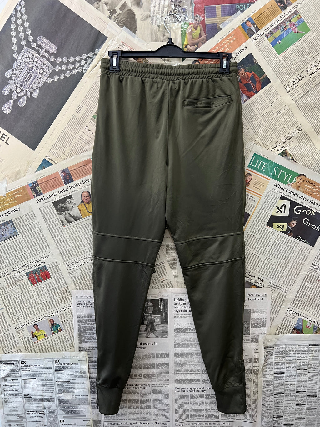Equals® Waist: 30" to 32" | Dark Olive | Trouser | 1047 - Genuine Maal