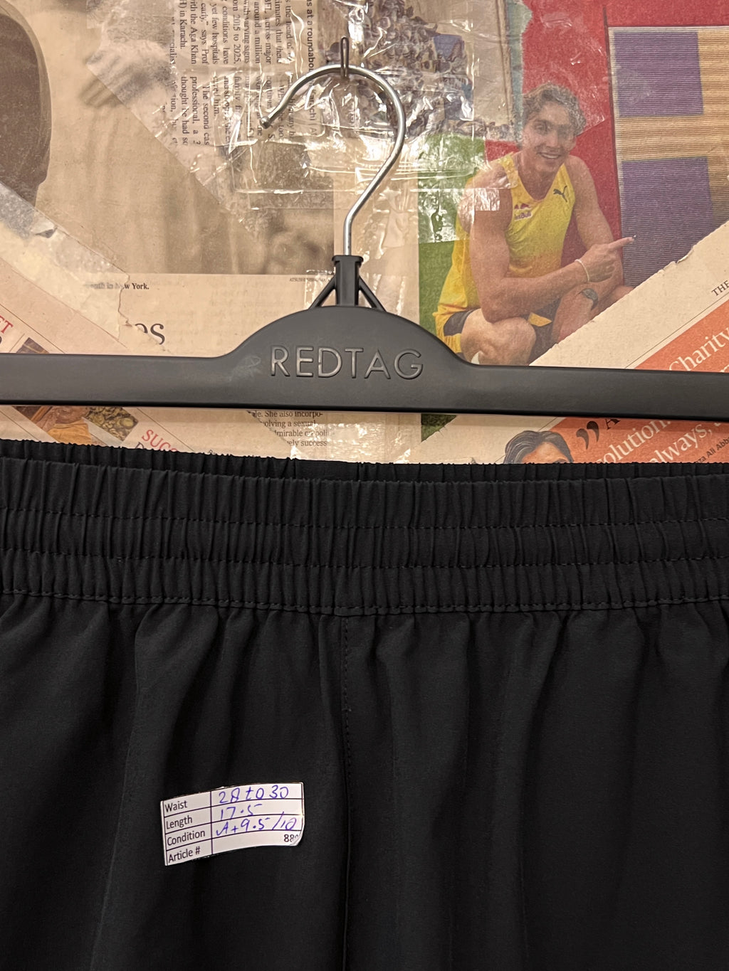 XXV® Waist: 28" to 30" | Black | Shorts | 880 - Genuine Maal