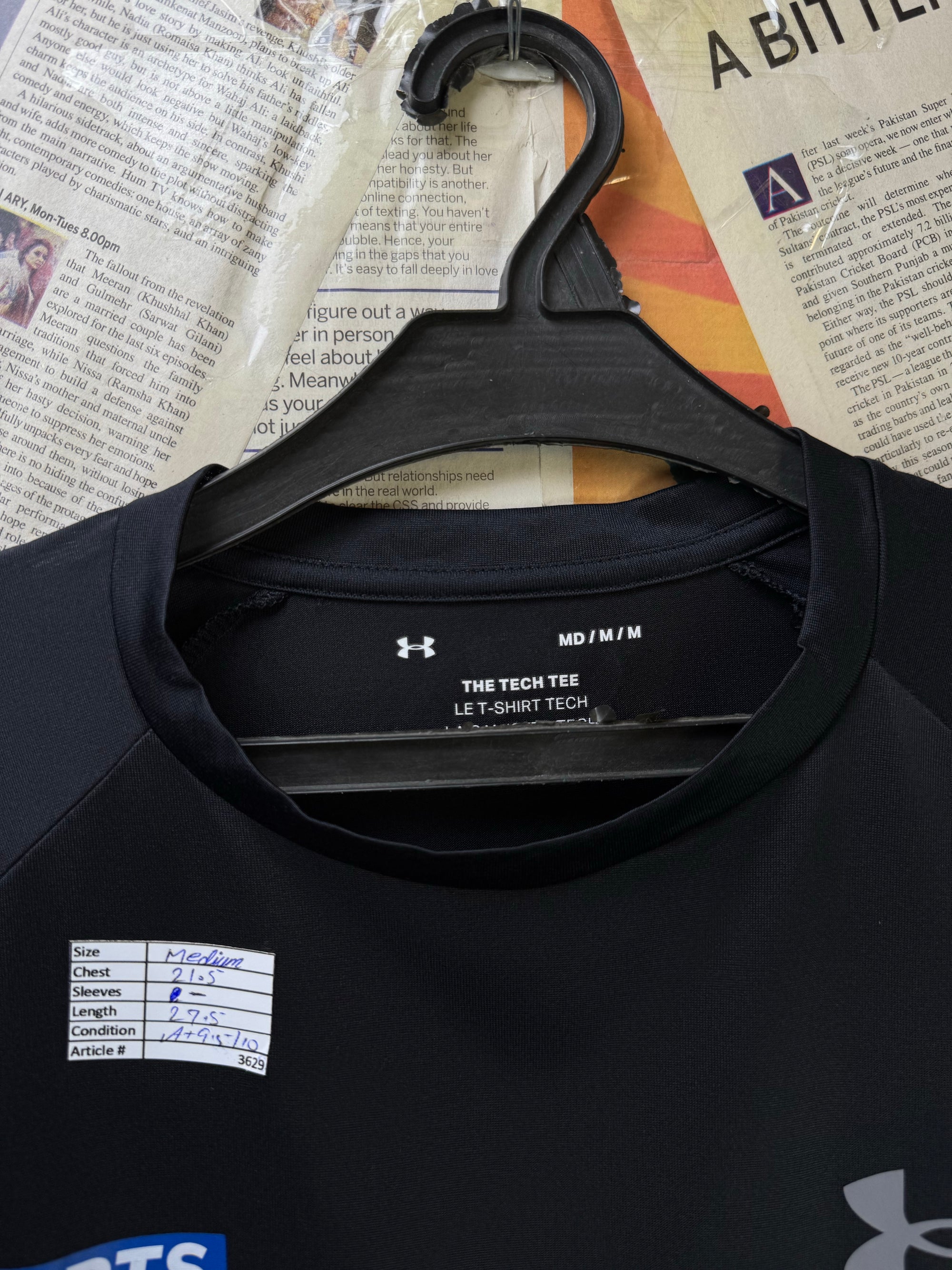 Under Armor® Medium | Chest: 21.5" | Black | Sports T-Shirt | Poly | 3629 - Genuine Maal