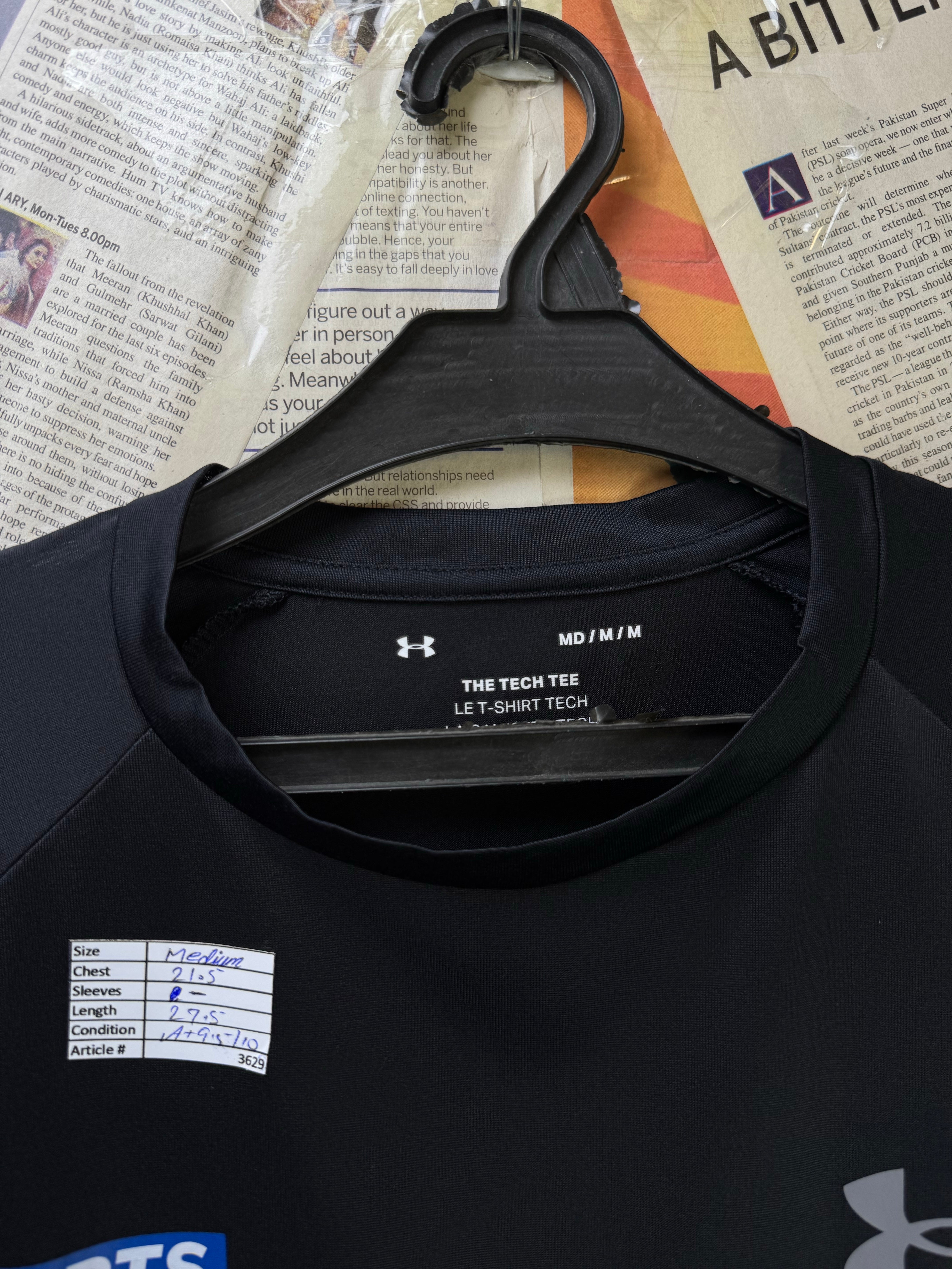 Under Armor® Medium | Chest: 21.5" | Black | Sports T-Shirt | Poly | 3629 - Genuine Maal