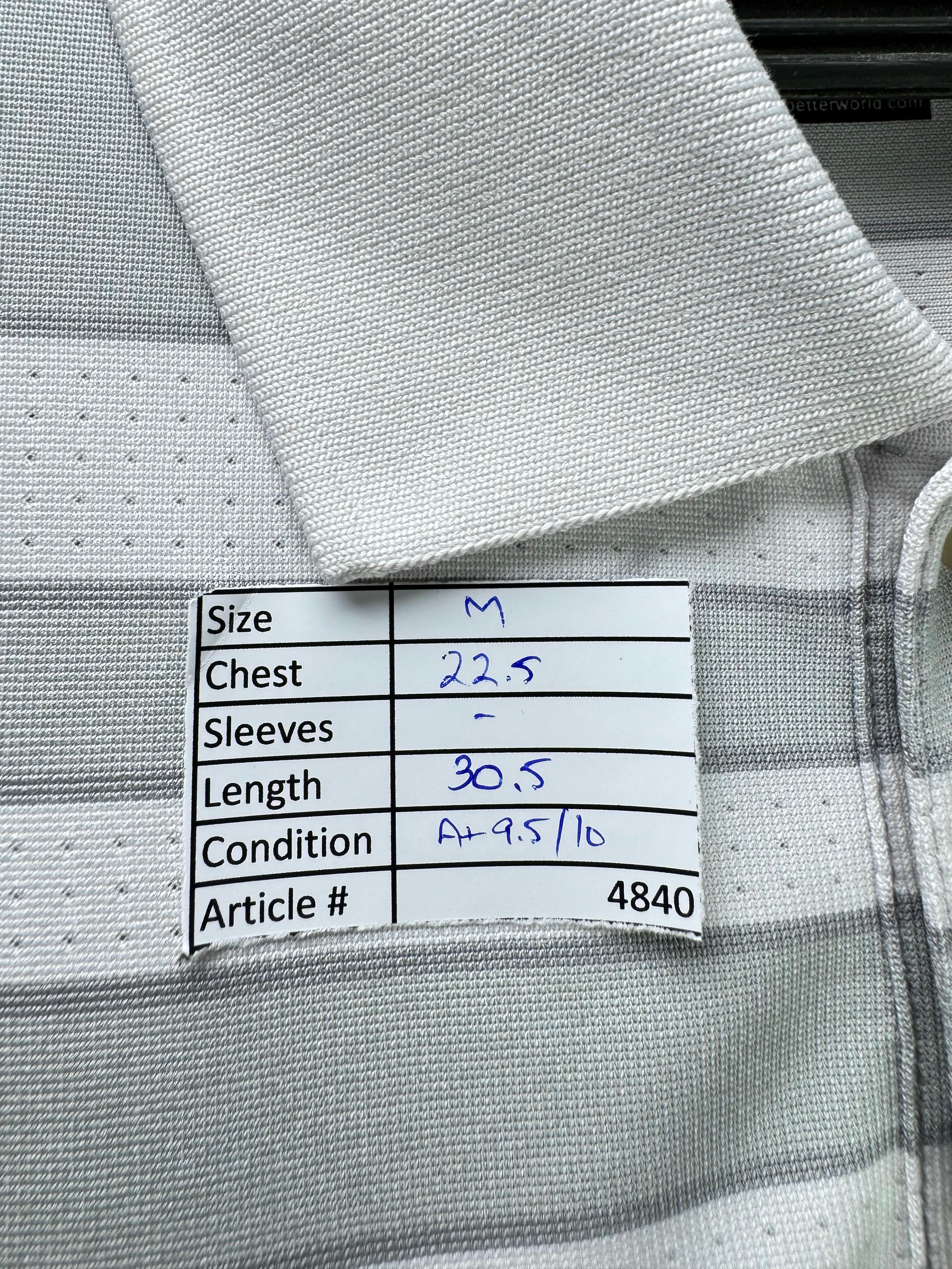 N*ke® Medium | Chest: 22.5" | Stripes | Golf Polo | Polyester | 4840 - Genuine Maal