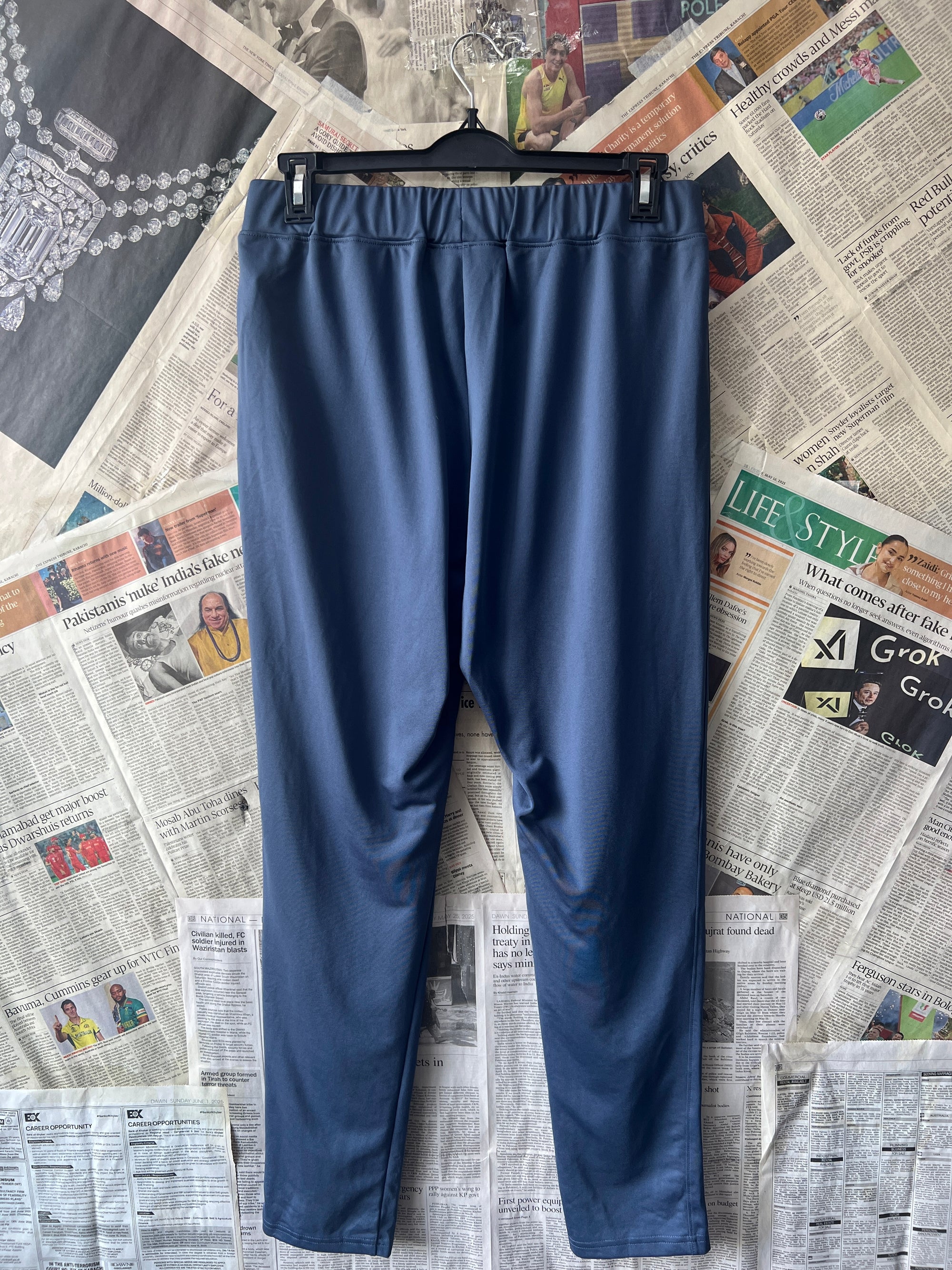 Under Armour® Waist: 32" | Space Blue | Trouser | 1065 - Genuine Maal