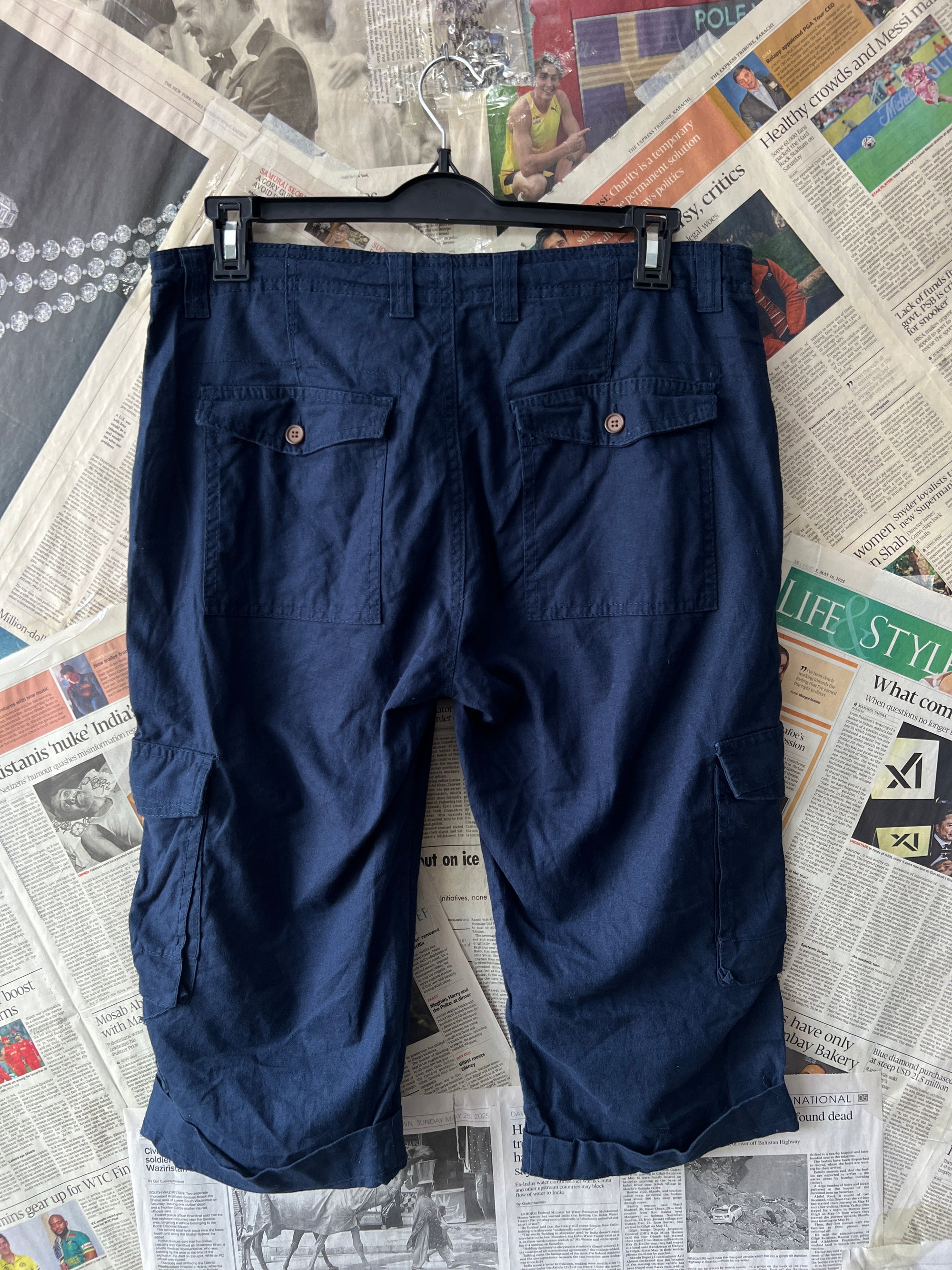 Primark® Waist: 36" | Navy Blue | Three Quarter Shorts | 890 - Genuine Maal