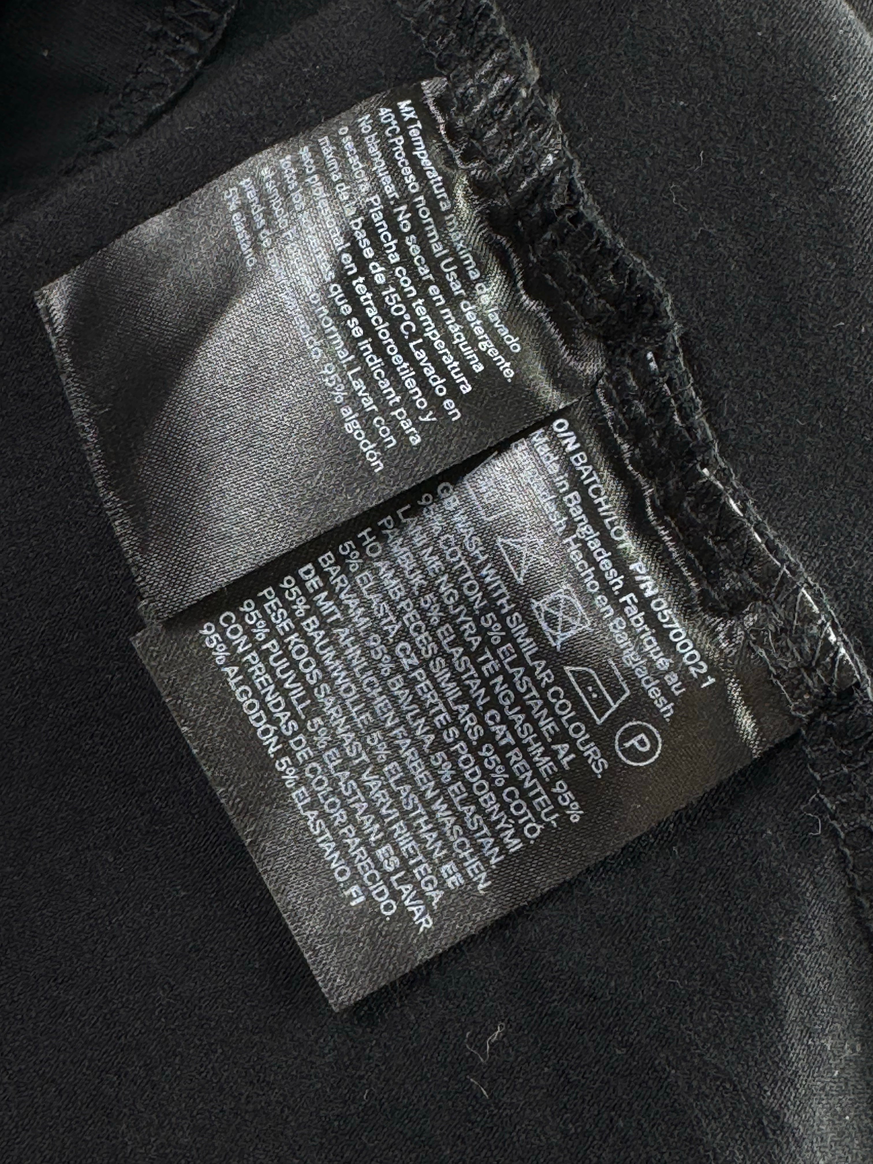 H&M® L/XL | Chest: 24.5" | Black | T-Shirt | Cotton - Elastane | 4888 - Genuine Maal