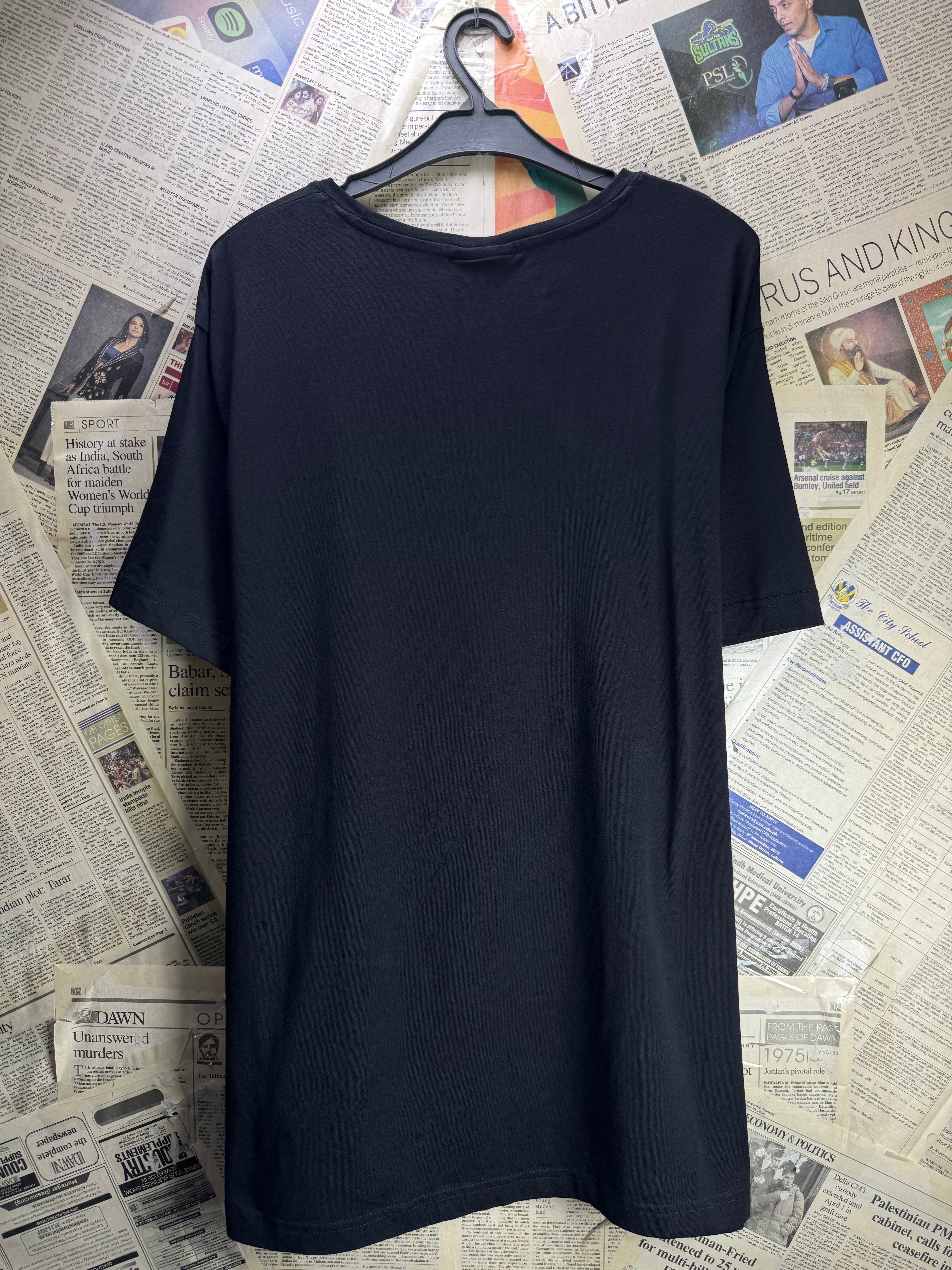 H&M® L/XL | Chest: 24.5" | Black | T-Shirt | Cotton - Elastane | 4888 - Genuine Maal