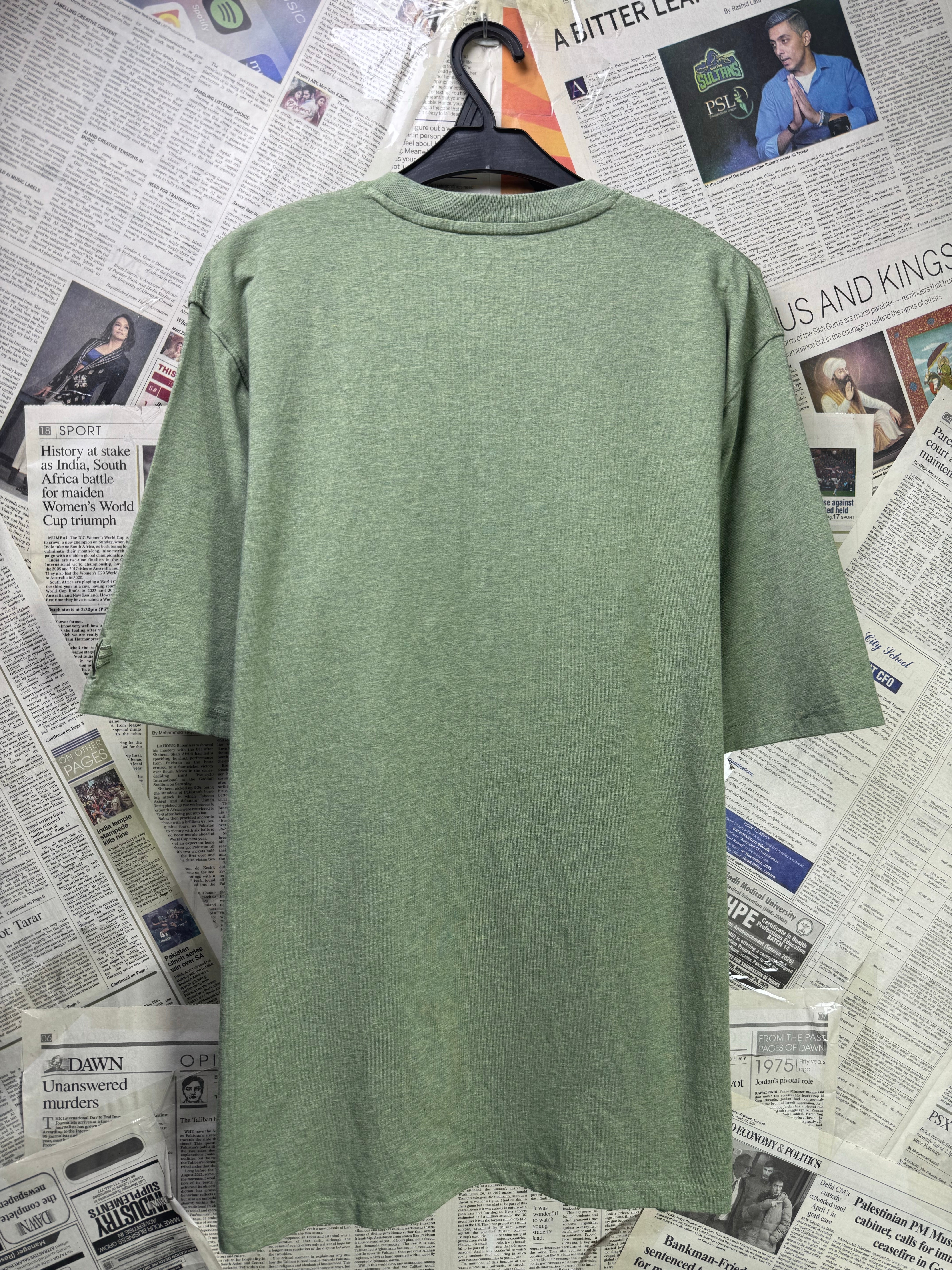Coolibar® Medium | Chest: 21.5" | Moss Green | T-Shirt | Cotton - Viscose - Elastane | 3300 - Genuine Maal