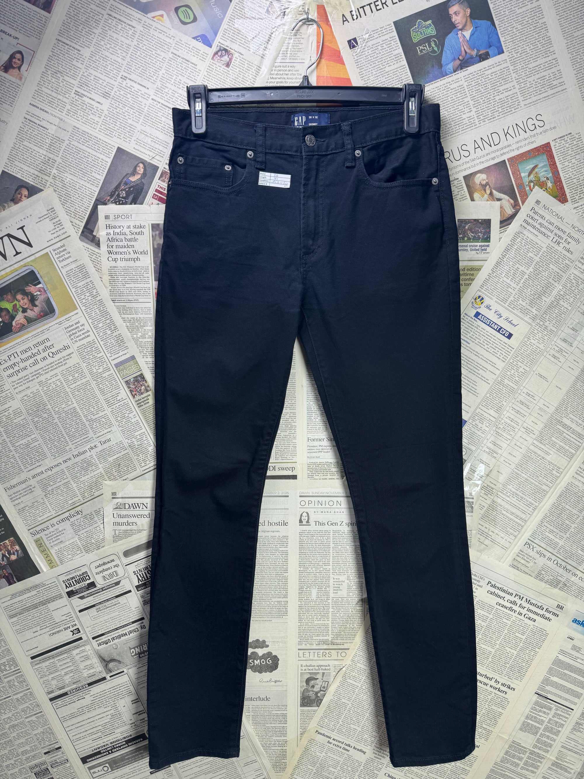 G*p® Waist: 30" | Black | Skinny Fit Denim Pants | Cotton - Elastane | 1298 - Genuine Maal