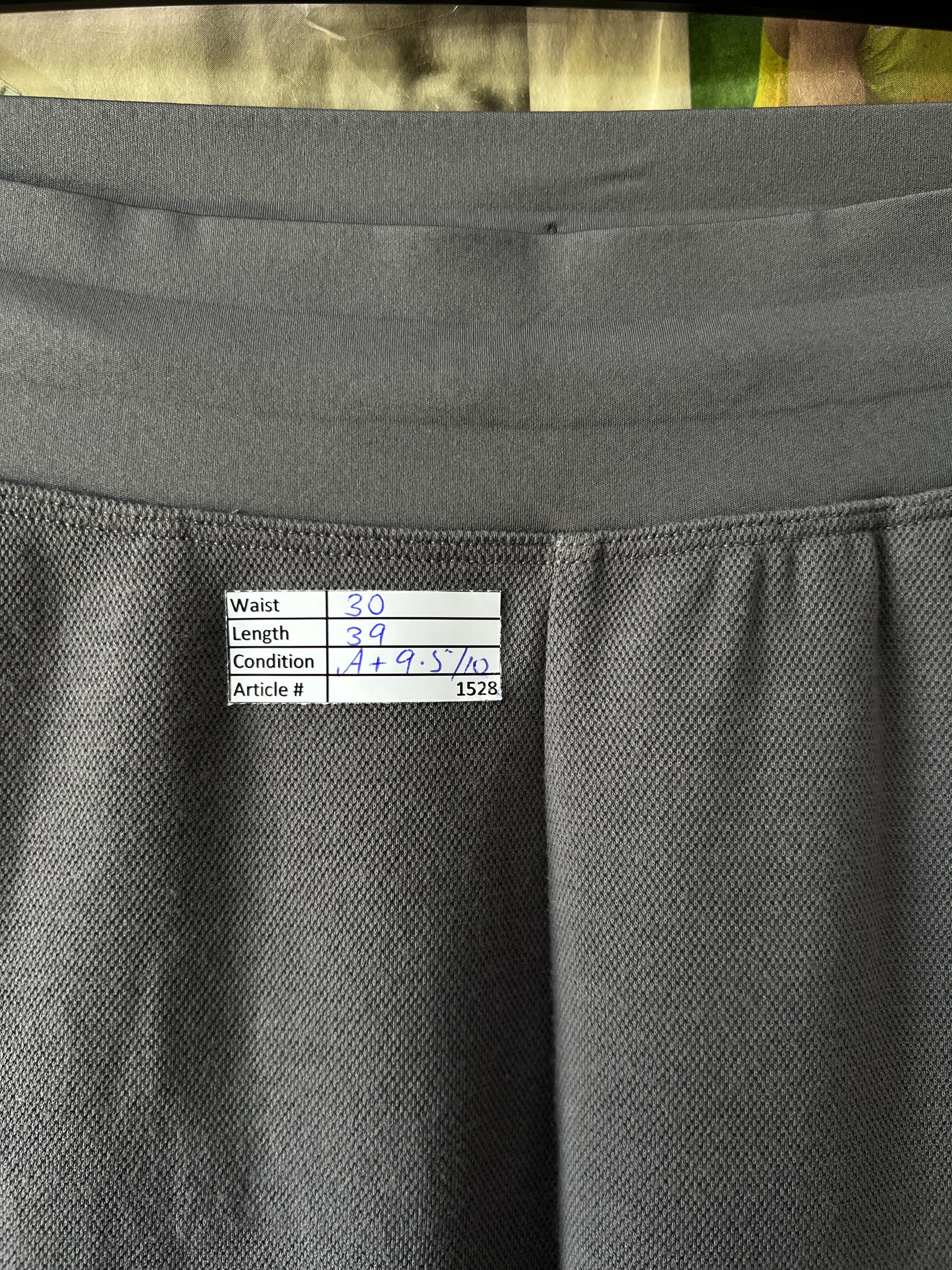 Gym Shark® Waist: 30" | Grey | Trouser | 1528 - Genuine Maal