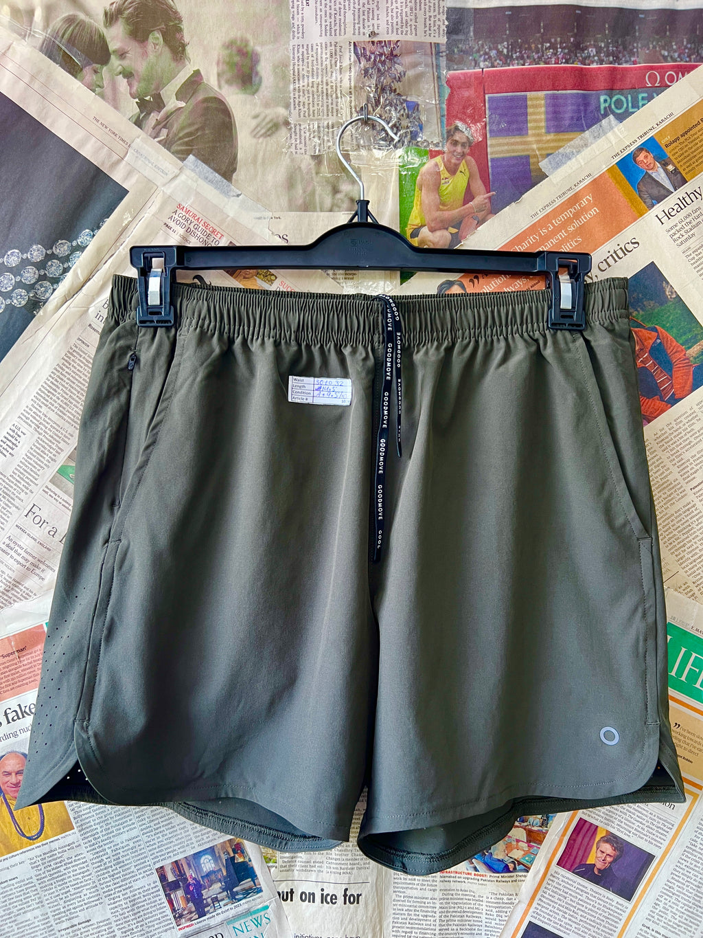 Good Move® Waist: 30" to 32" | Olive | Shorts | 1079 - Genuine Maal