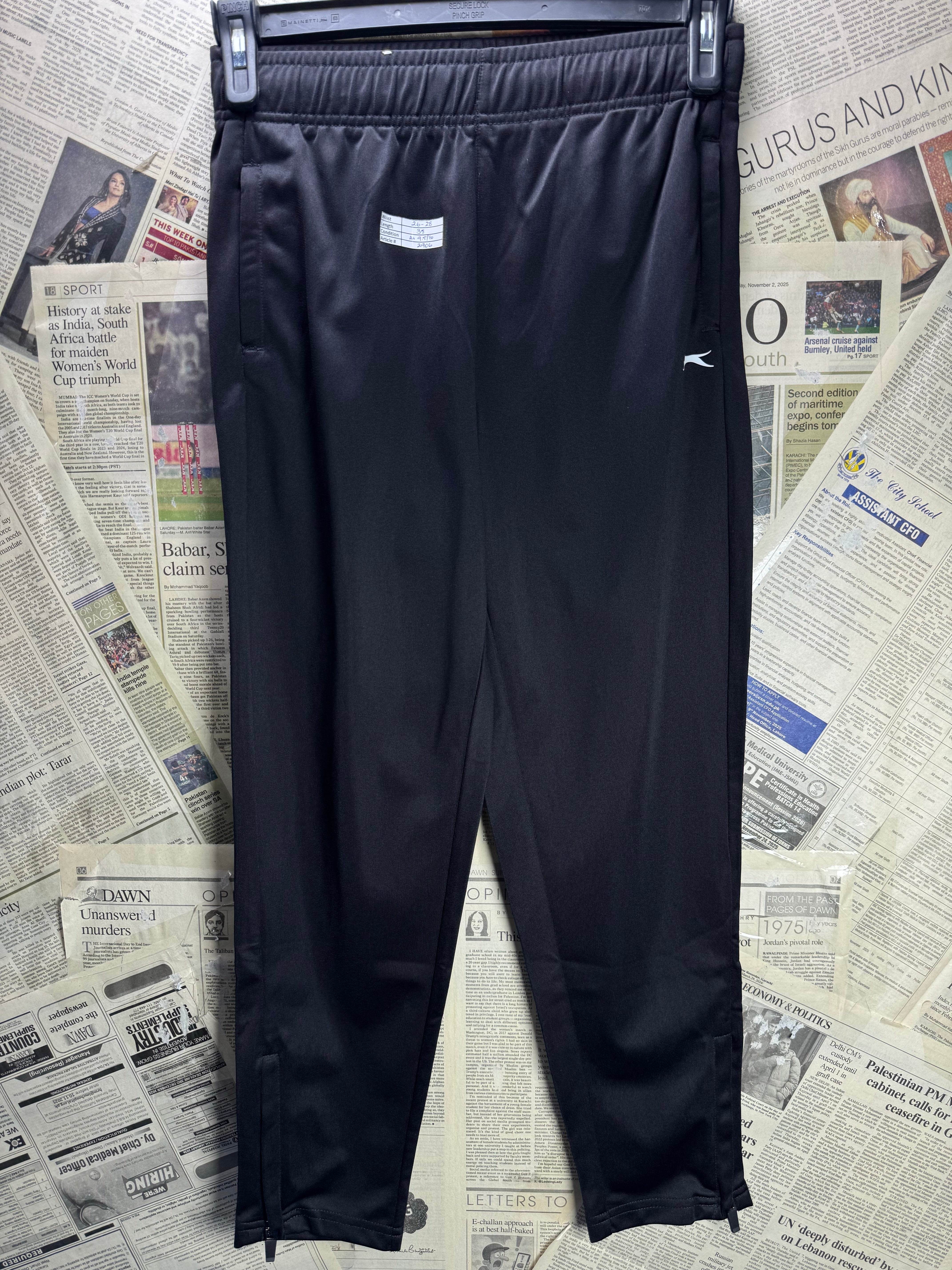 Slazenger® Waist: 26" to 28" | Black | Sports Trousers | Polyester | 2906 - Genuine Maal