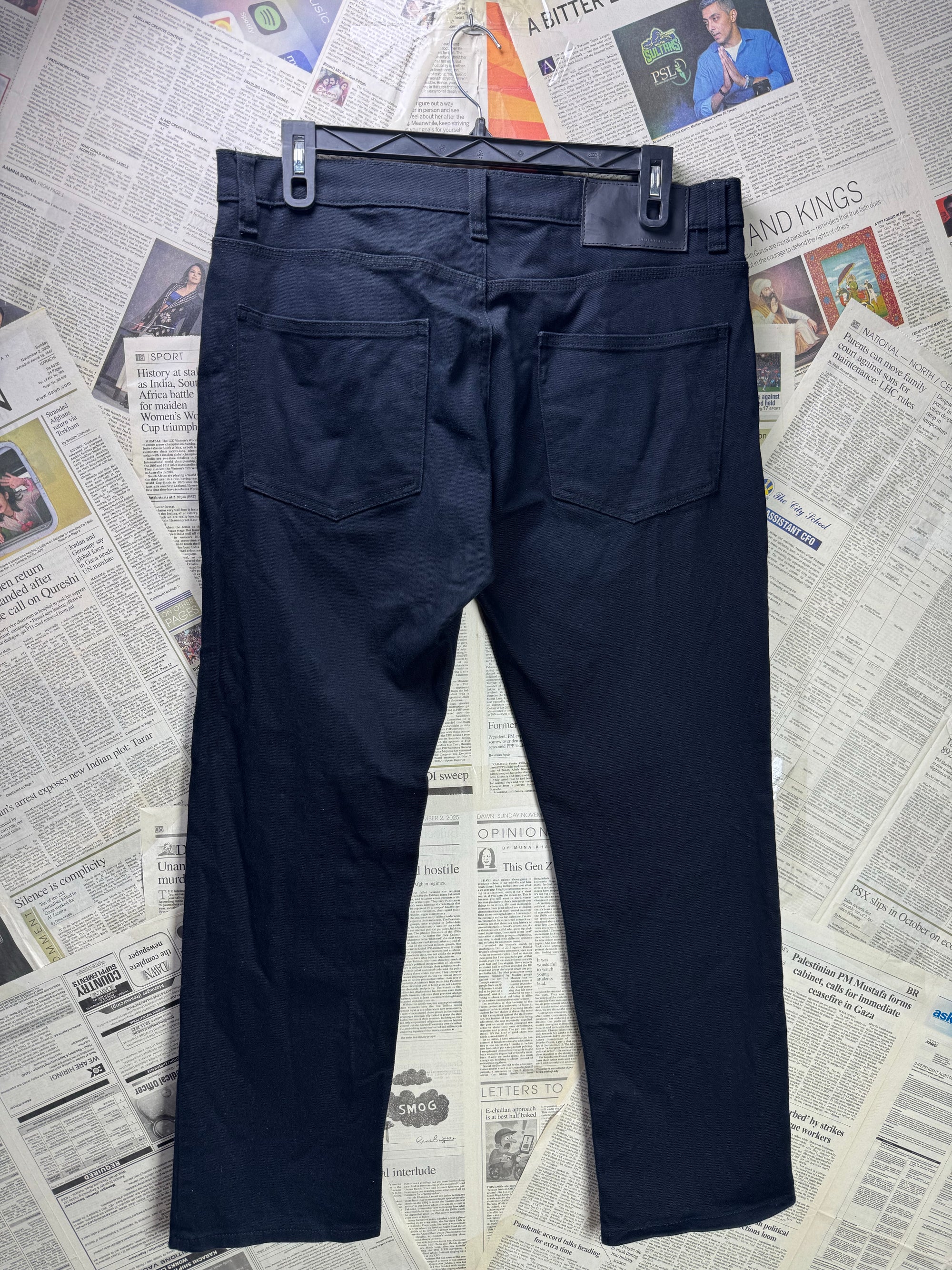 F&F® Waist: 36" to 38" | Black | Straight Fit Denim Pants | Cotton - Elastane | 1284 - Genuine Maal