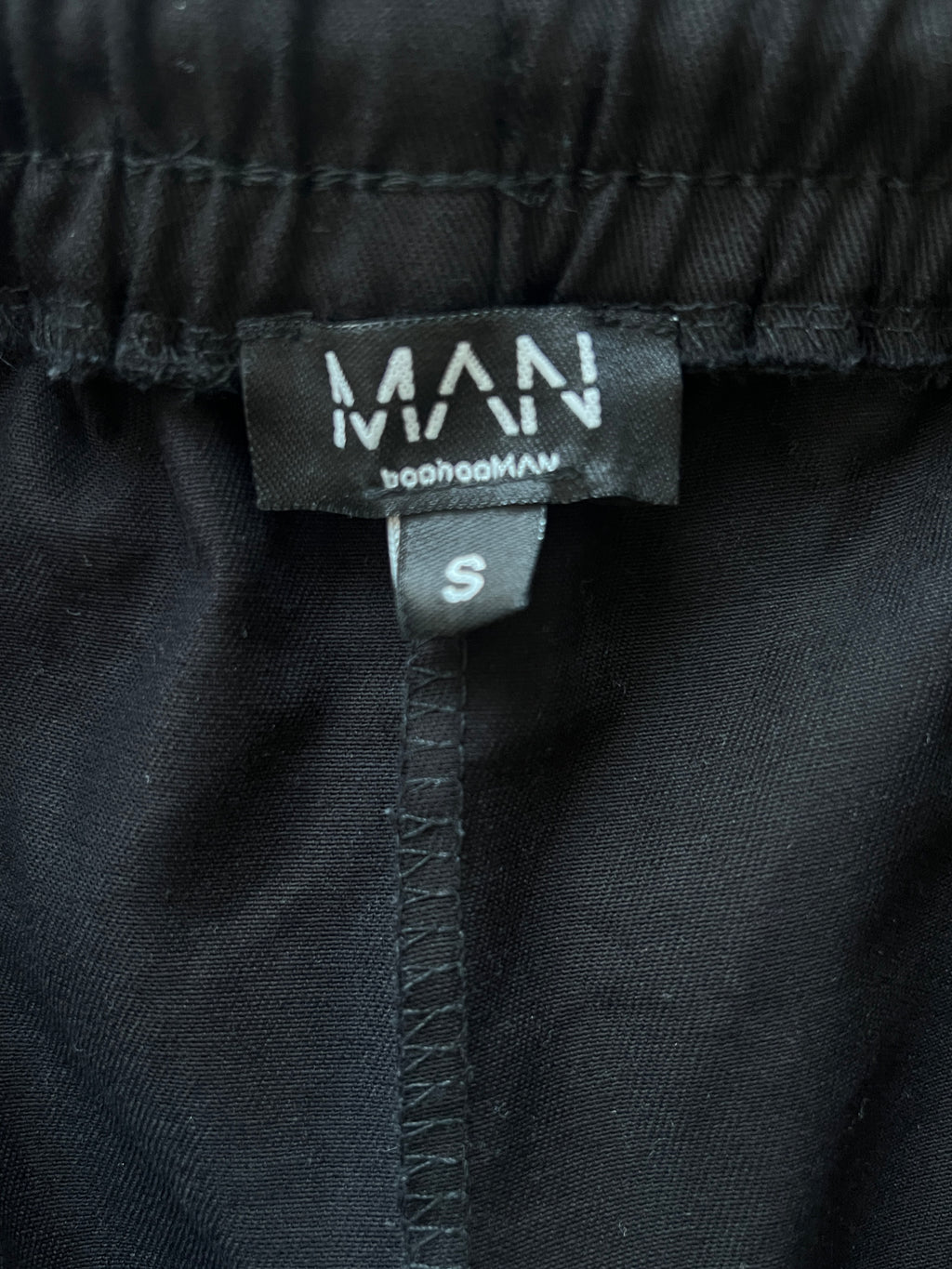 MAN® Waist: 28" to 30" | Black | Cargo Trouser | 1507 - Genuine Maal