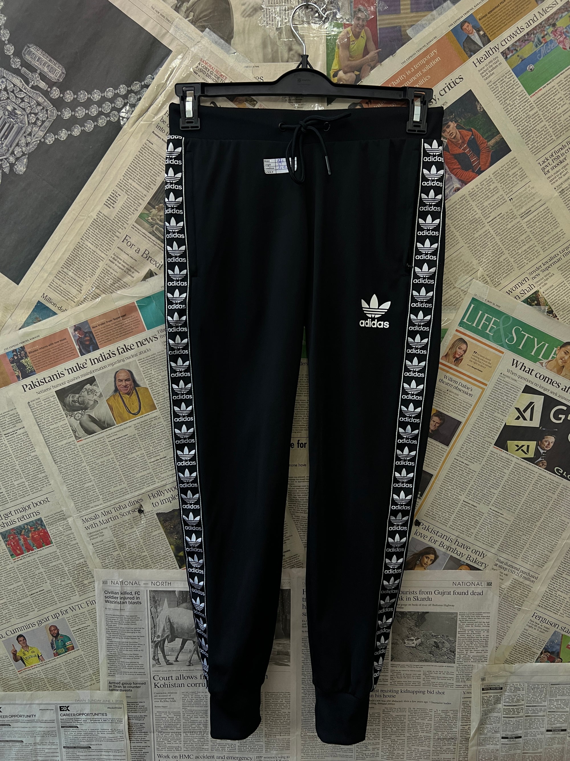 Adid*s® Waist: 26" | Black | Trouser | 1545 - Genuine Maal