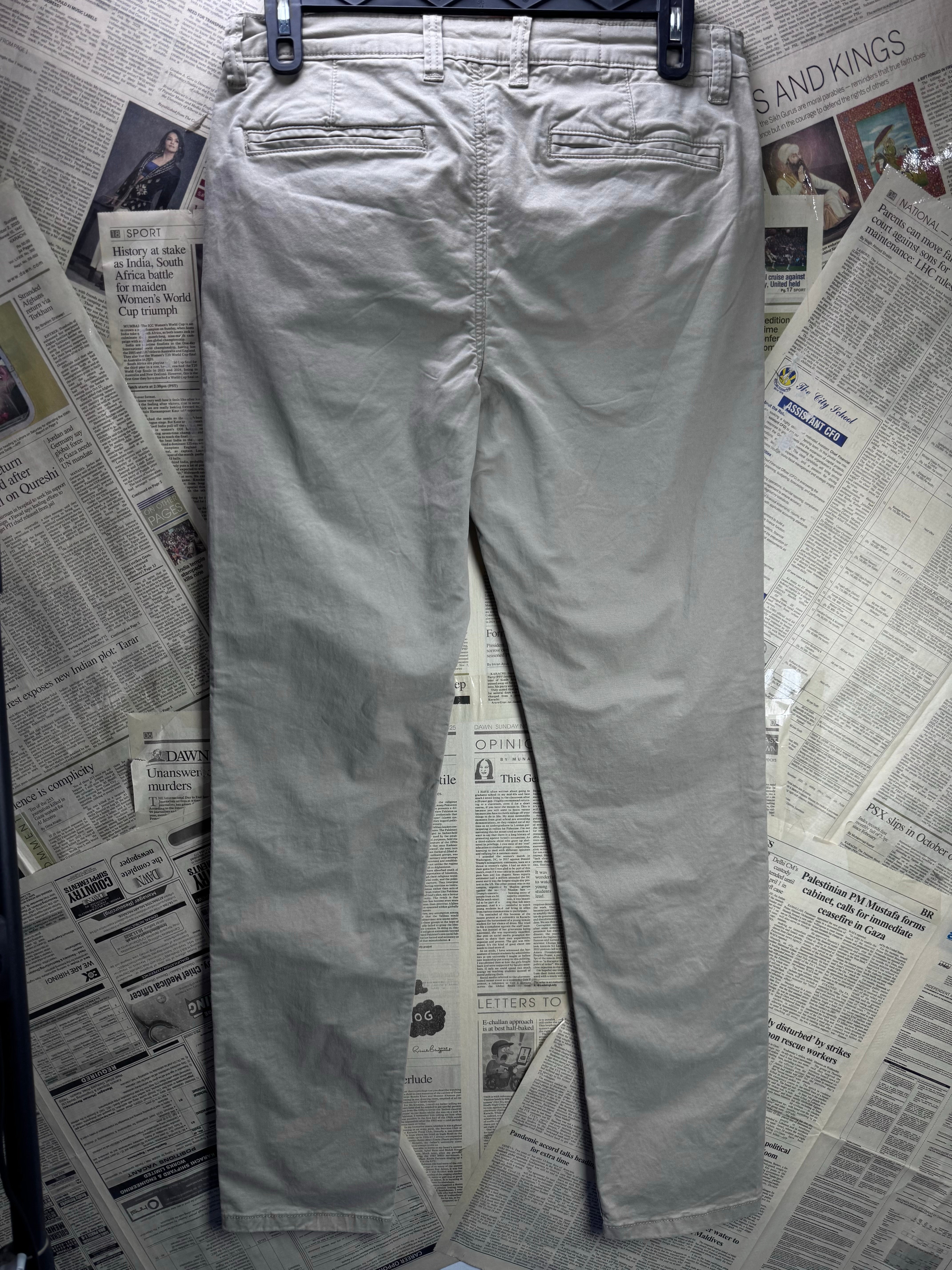River Island® Waist: 32" | Khaki | Chino Pants | Cotton - Elastane | 2968 - Genuine Maal