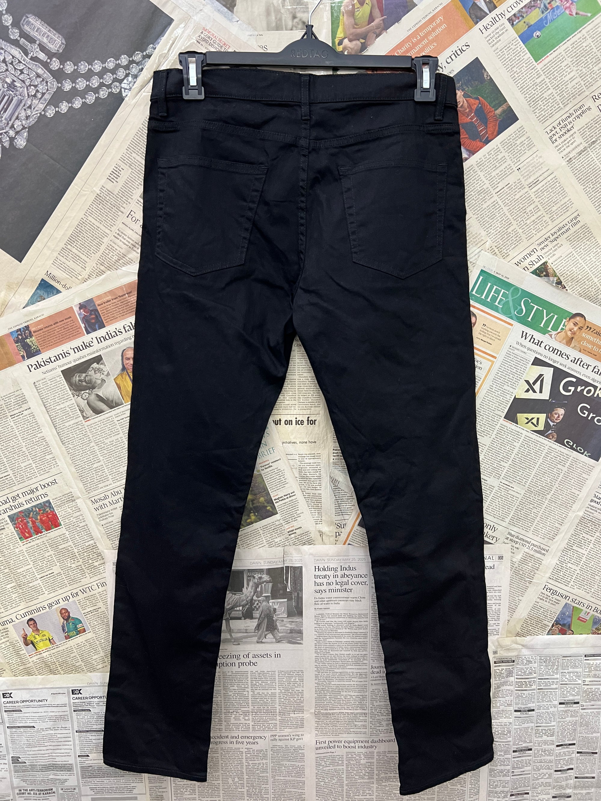 Uniqlo® Waist: 32" | Black | Chino Pants | 1546 - Genuine Maal
