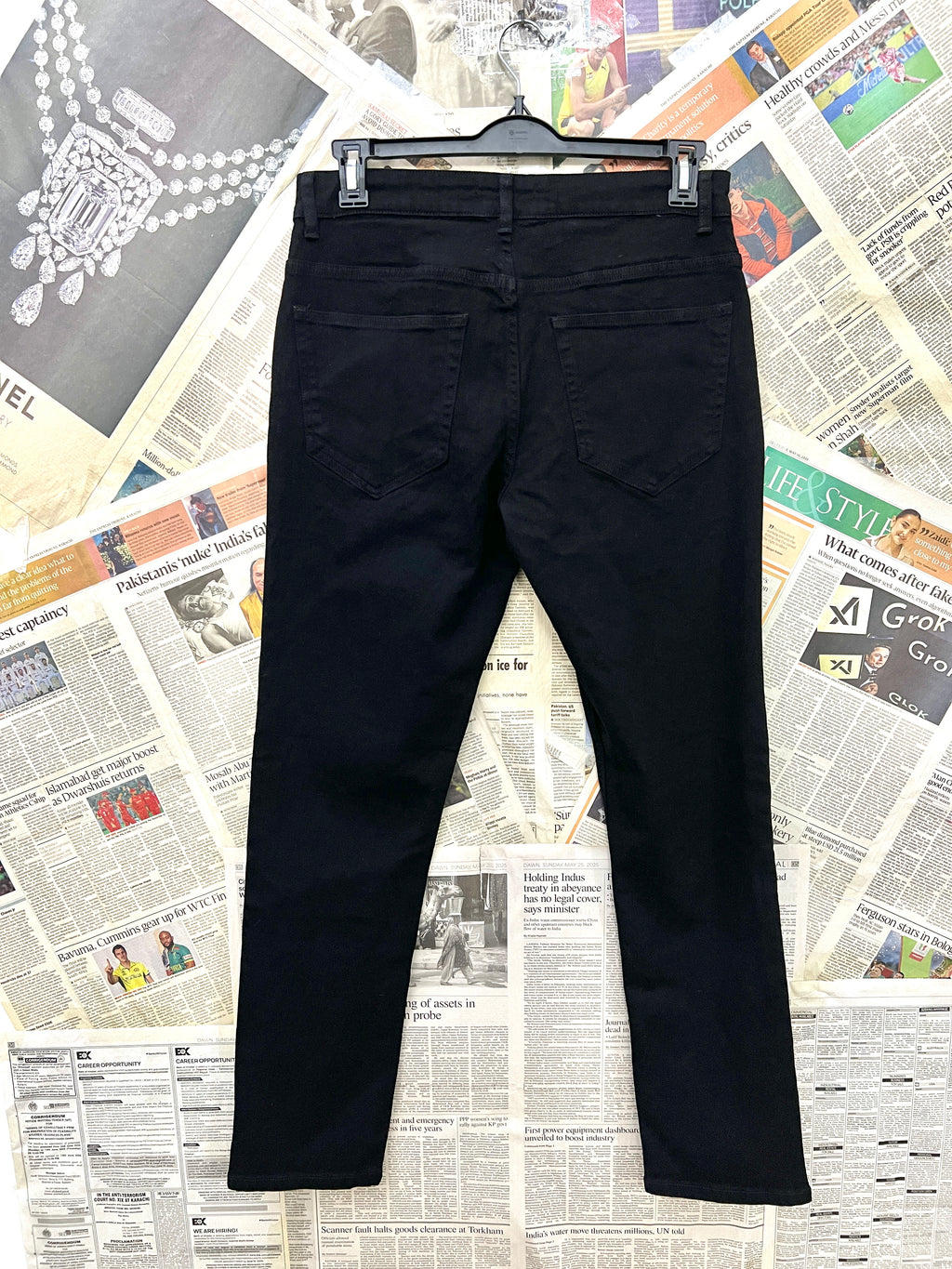Studio® Waist: 32" | Black | Denim Pants | 1525 - Genuine Maal