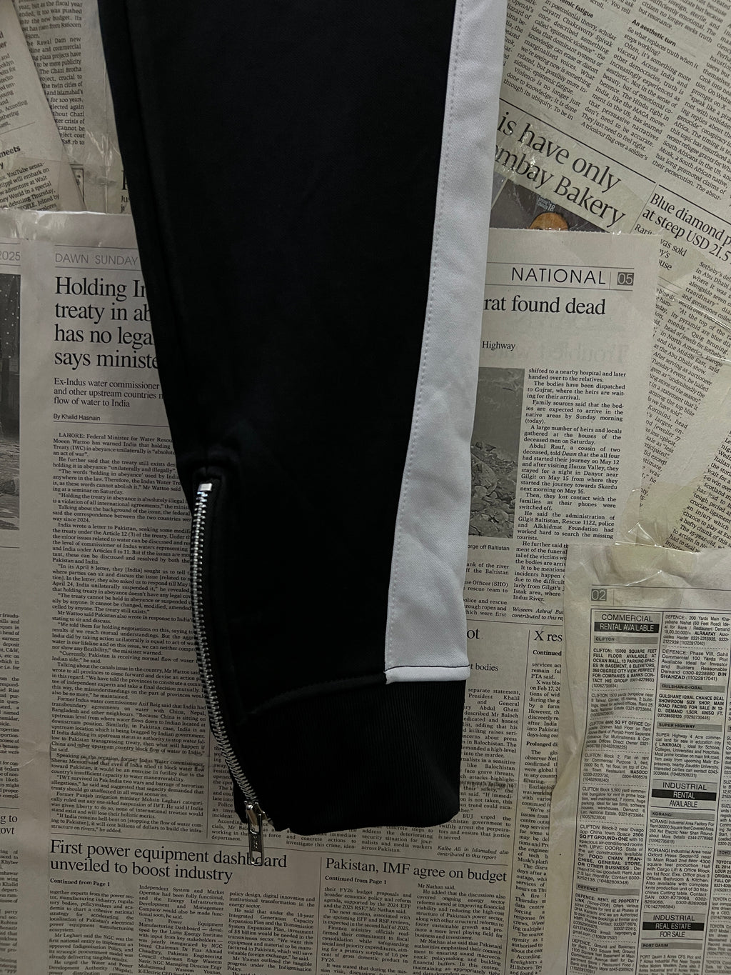 Hamzah Khan London® Waist: 32" to 34" | Black | Trouser | Warm | 1538 - Genuine Maal