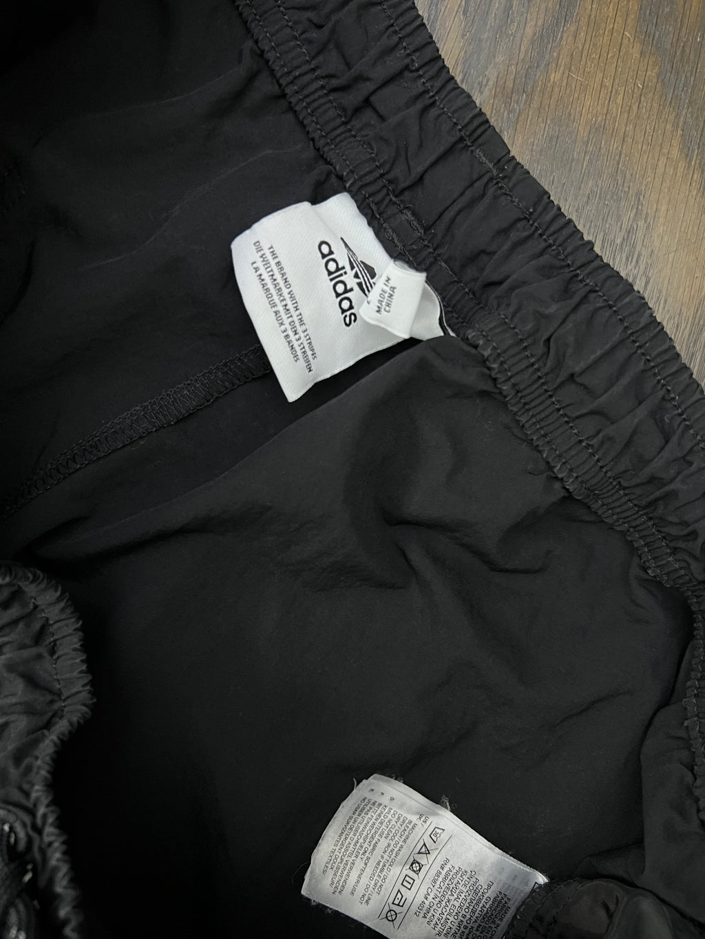 Adid*s® Waist: 30" to 32" | Black | Cargo Trouser | 1540 - Genuine Maal